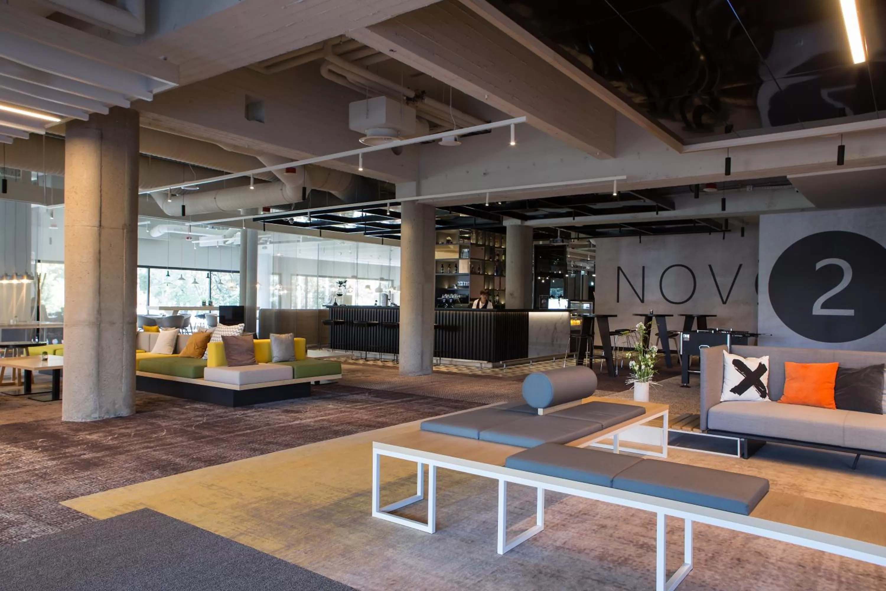 Lounge or bar in Novotel Wrocław Centrum