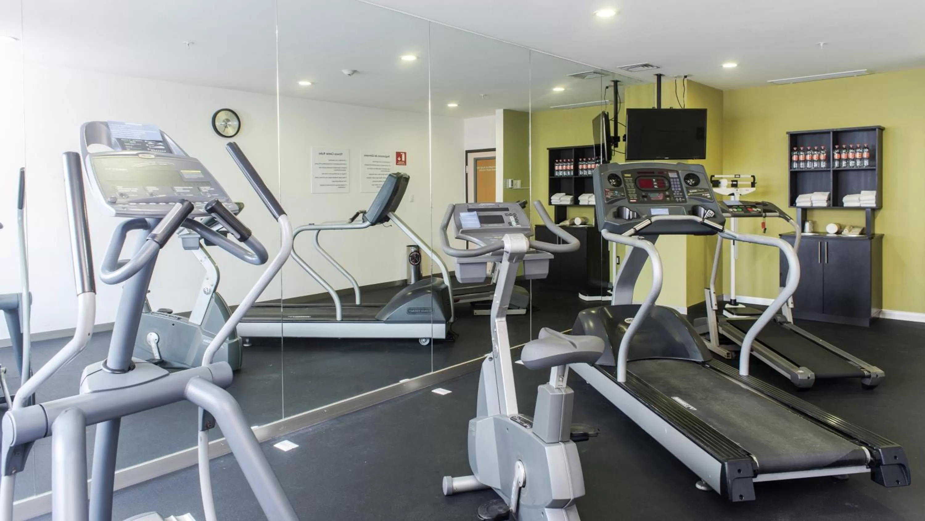 Fitness centre/facilities in Holiday Inn Express Xalapa by IHG