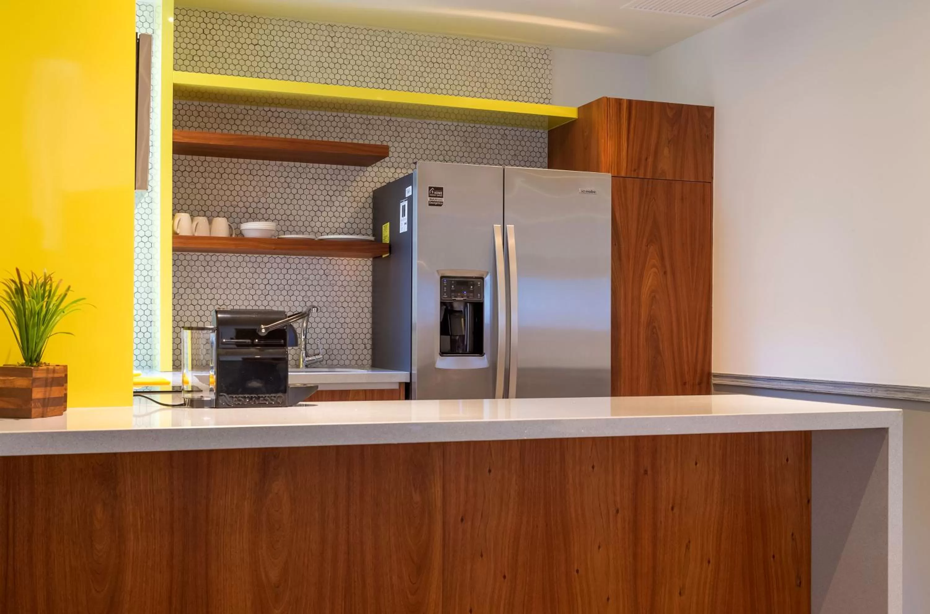 Coffee/tea facilities in Singular Joy Vacation Rentals