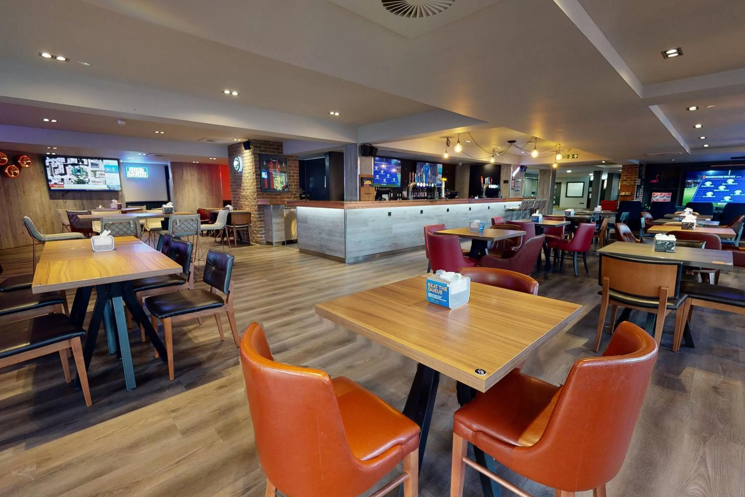 Restaurant/places to eat in Village Hotel Bournemouth