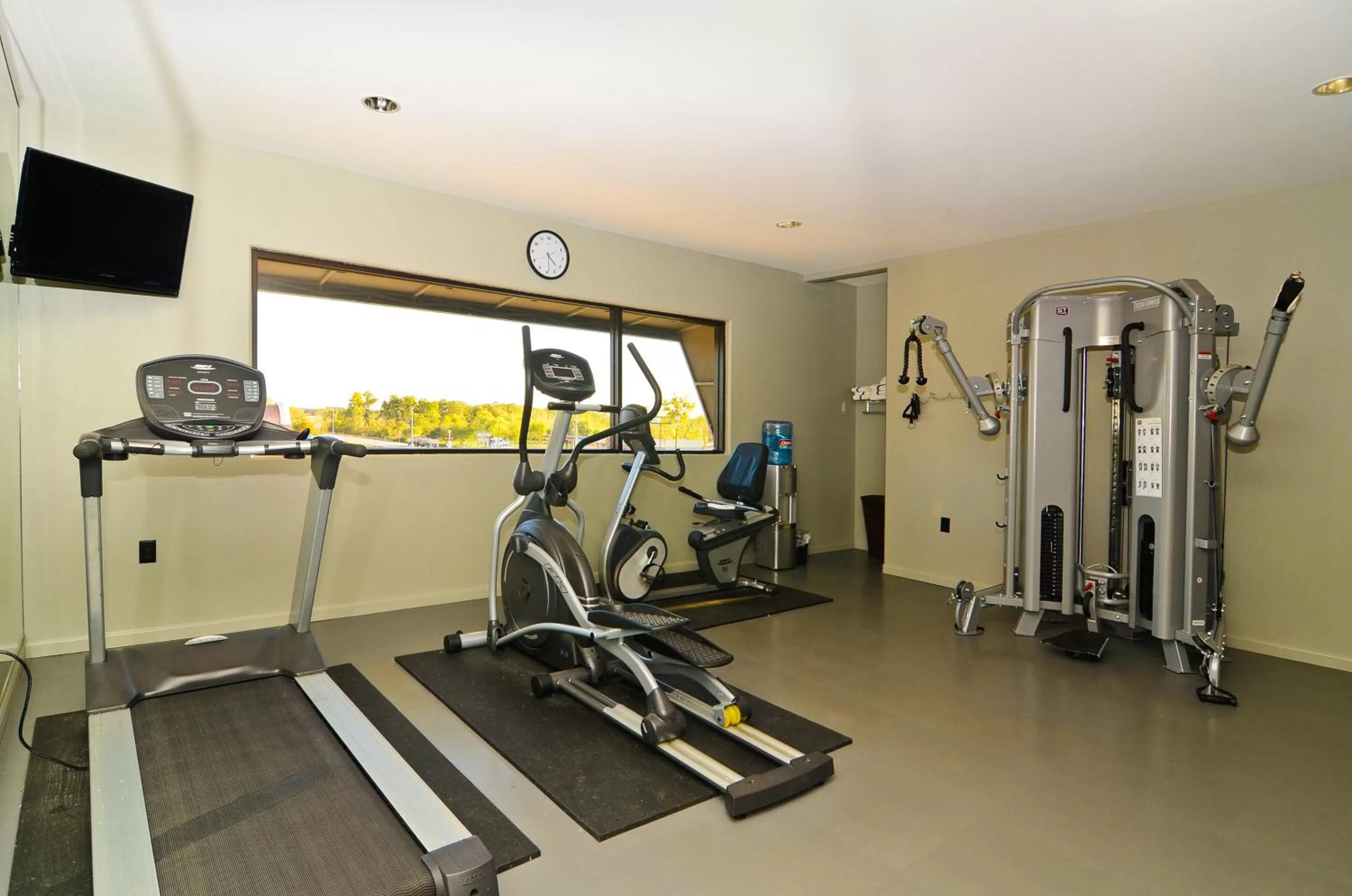 Fitness centre/facilities in Baymont by Wyndham Columbus