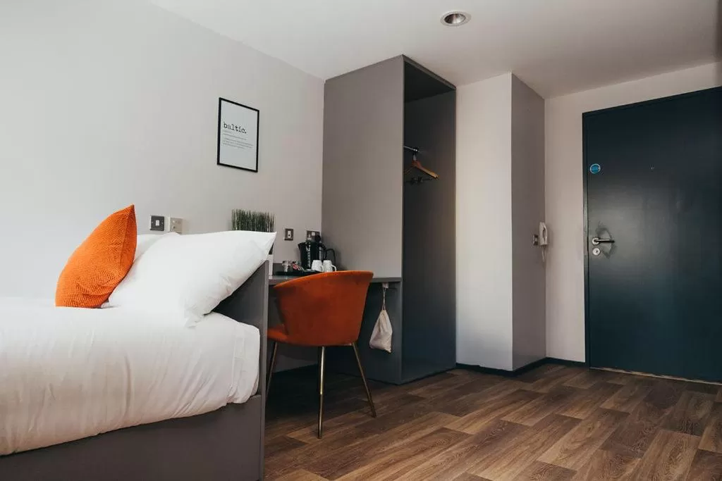 Bed in Quarter by the Warren Collection