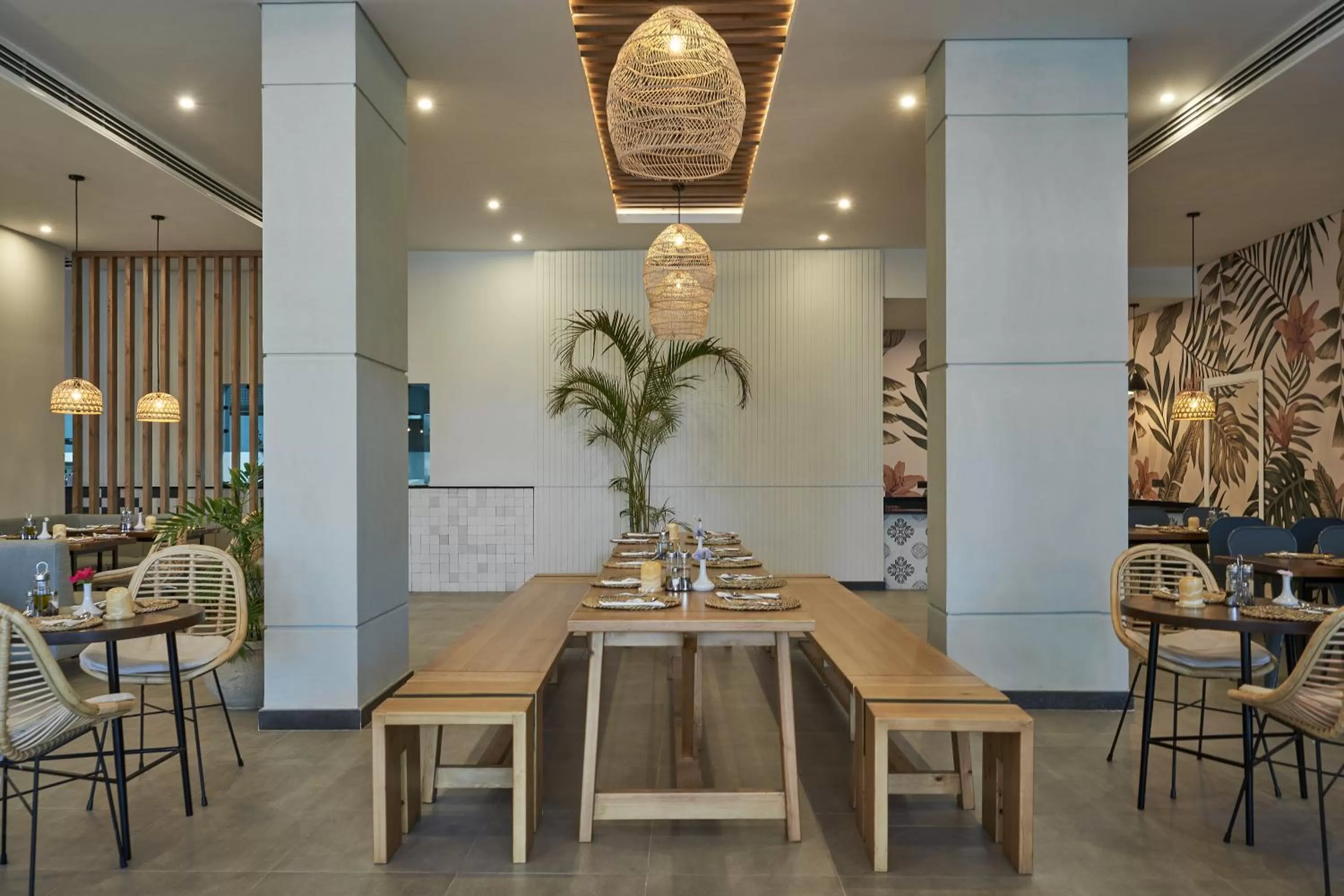 Restaurant/places to eat in Three Corners Sunny Beach Resort