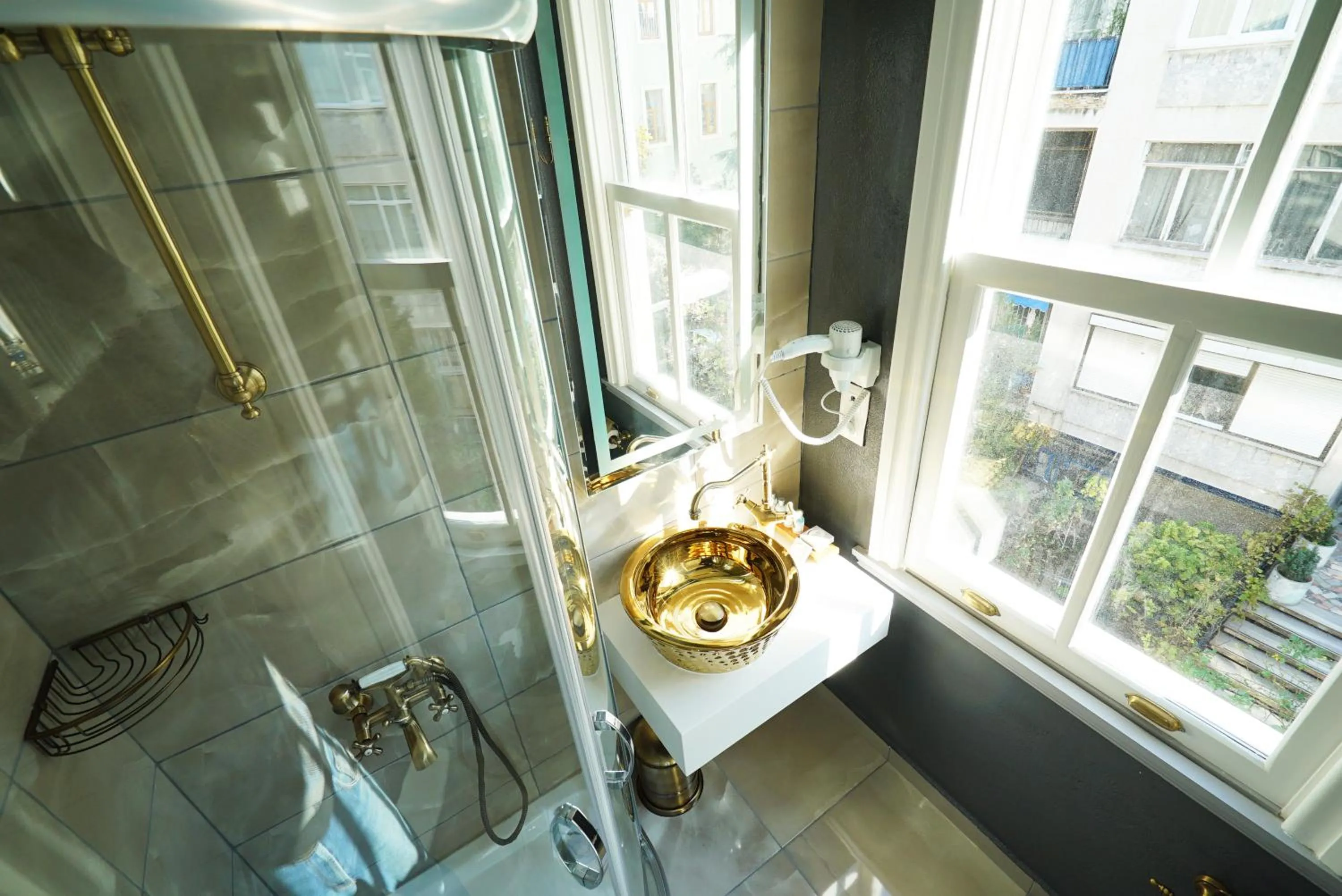 Bathroom in Best Pasaport Pier Otel Kadıköy