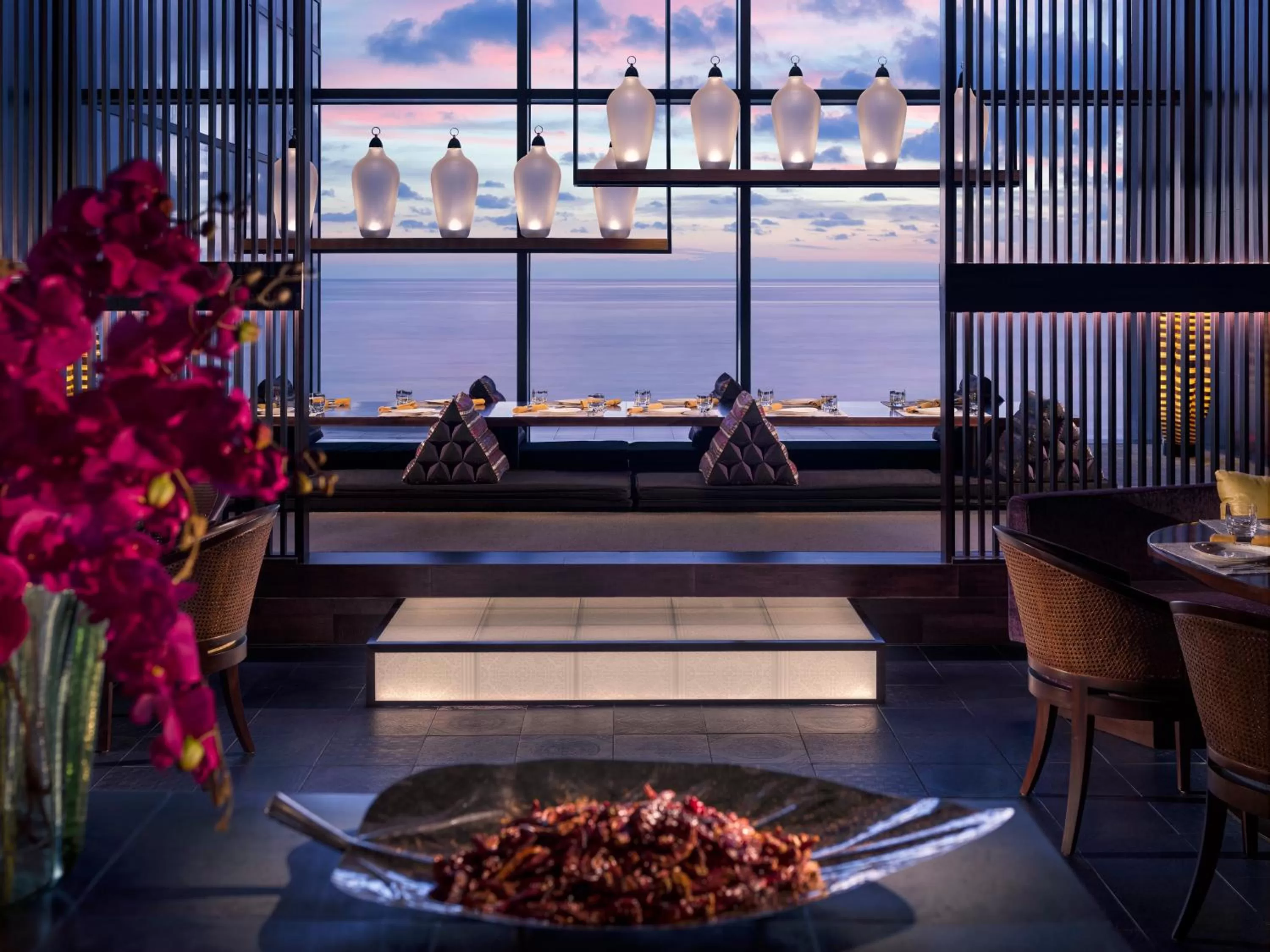 Restaurant/places to eat in Dusit Thani Guam Resort