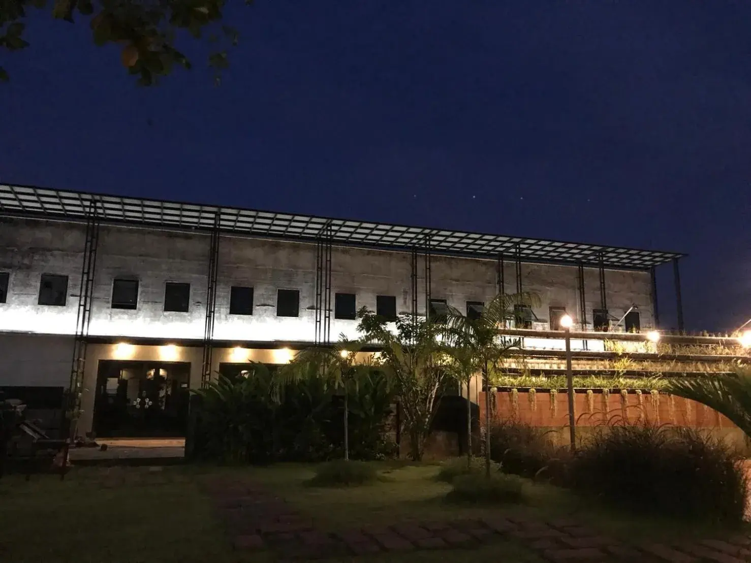 Bed in 8-Bed Mixed Dormitory Room in THE TREE Sleep and Space Bed in 8-Bed Mixed Dormitory Room in THE TREE Sleep and Space