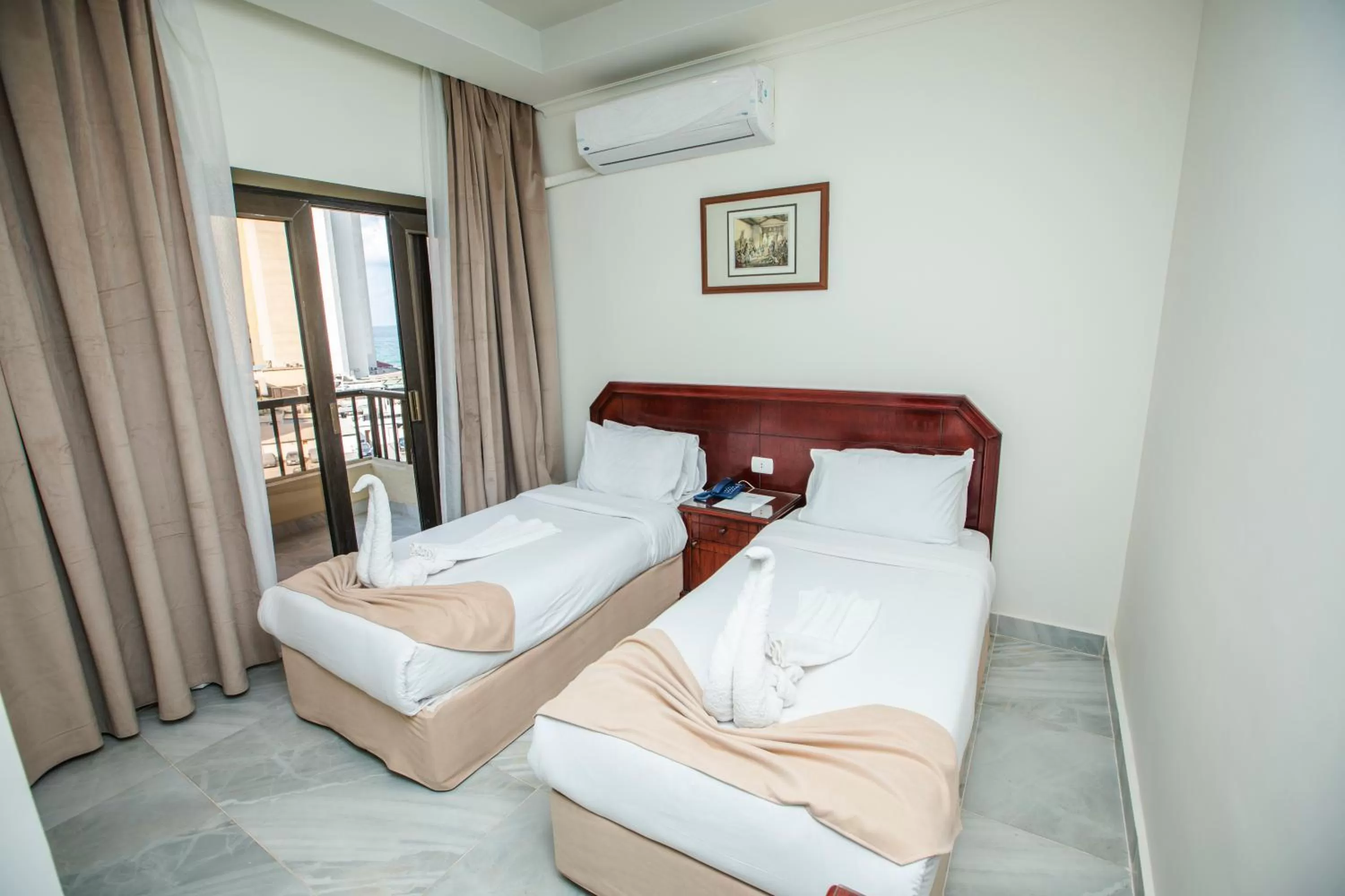 Bedroom, Bed in AIFU Hotel El Montazah Alexandria