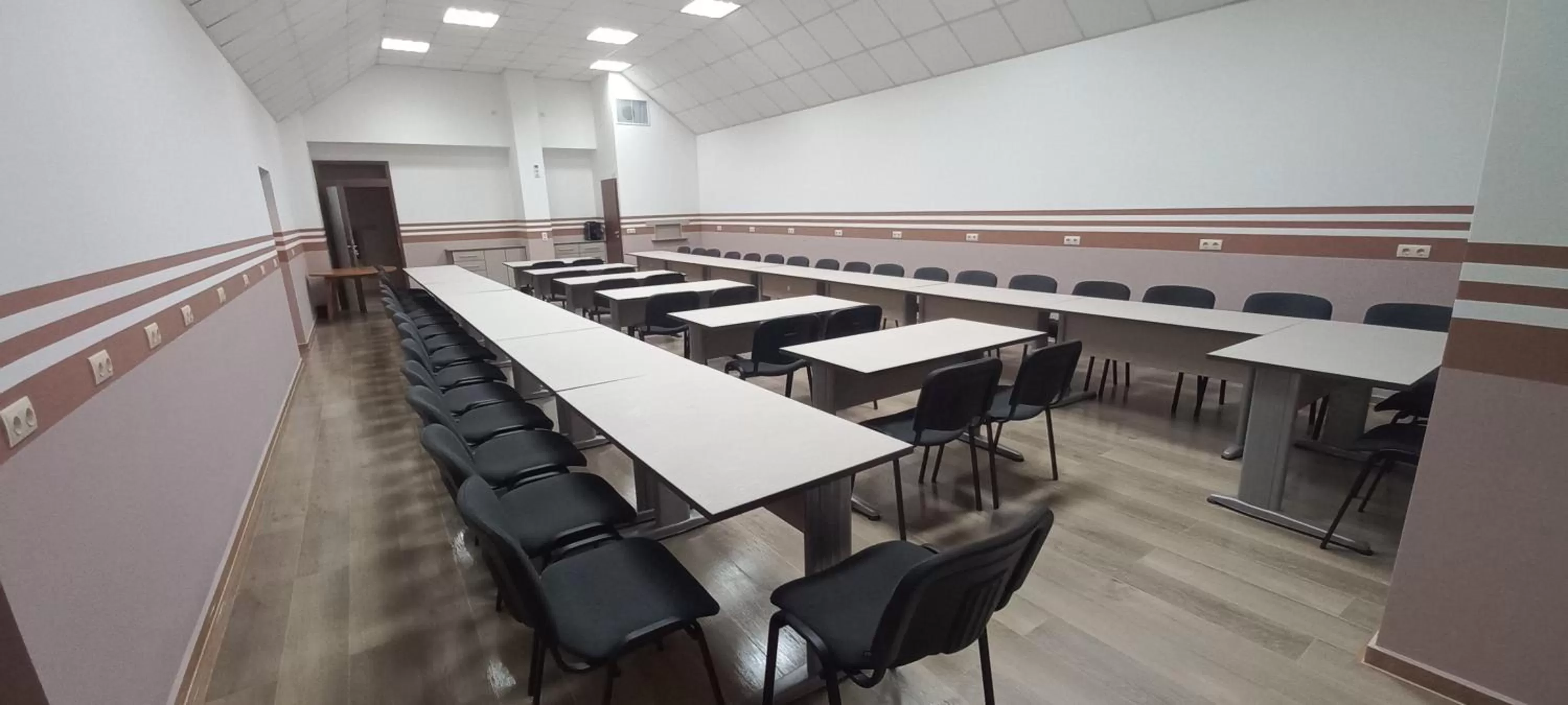 Property building in Hotel Lago Peshtera