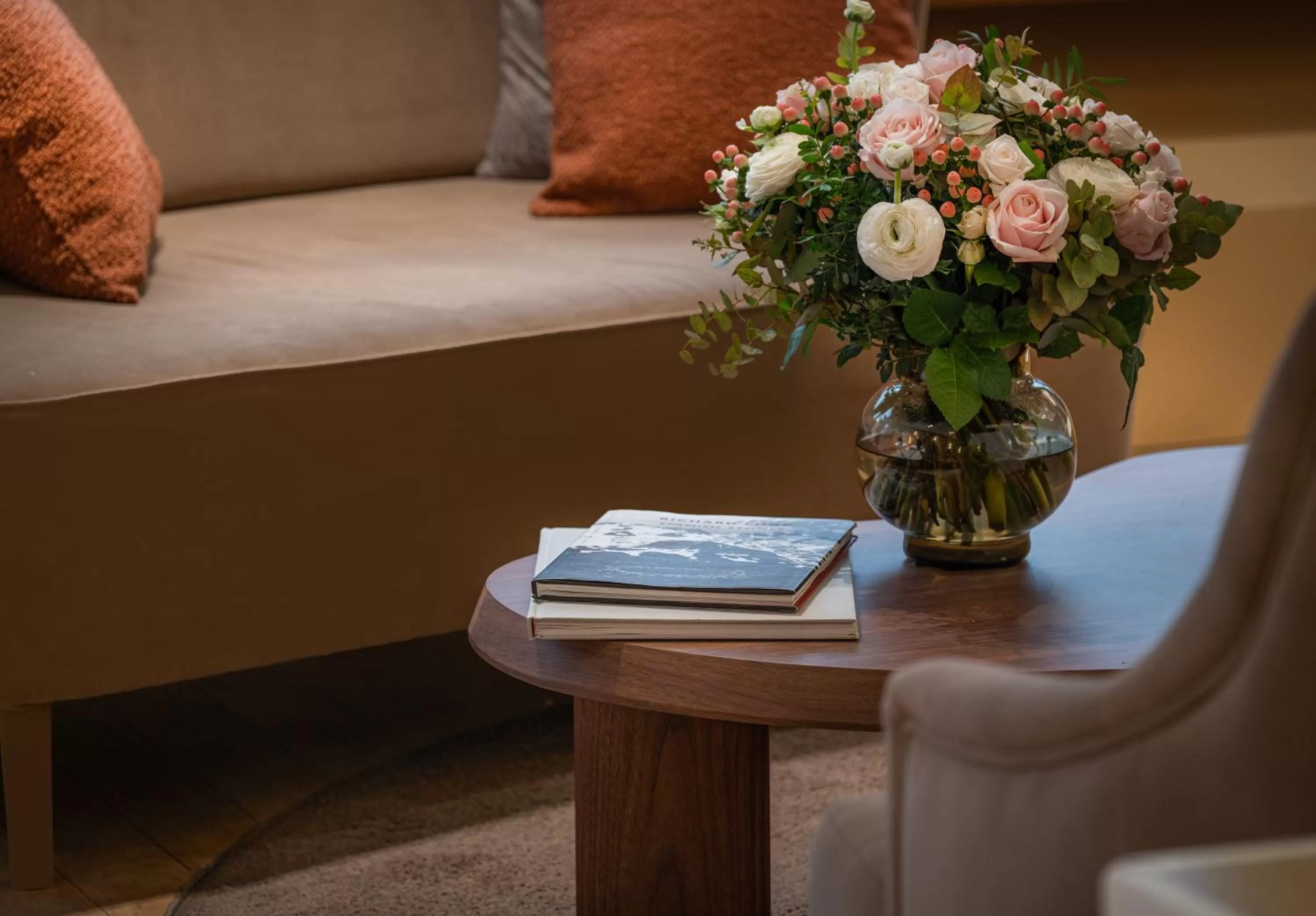 Lobby or reception in Hôtel Le Monna Lisa by Inwood Hotels