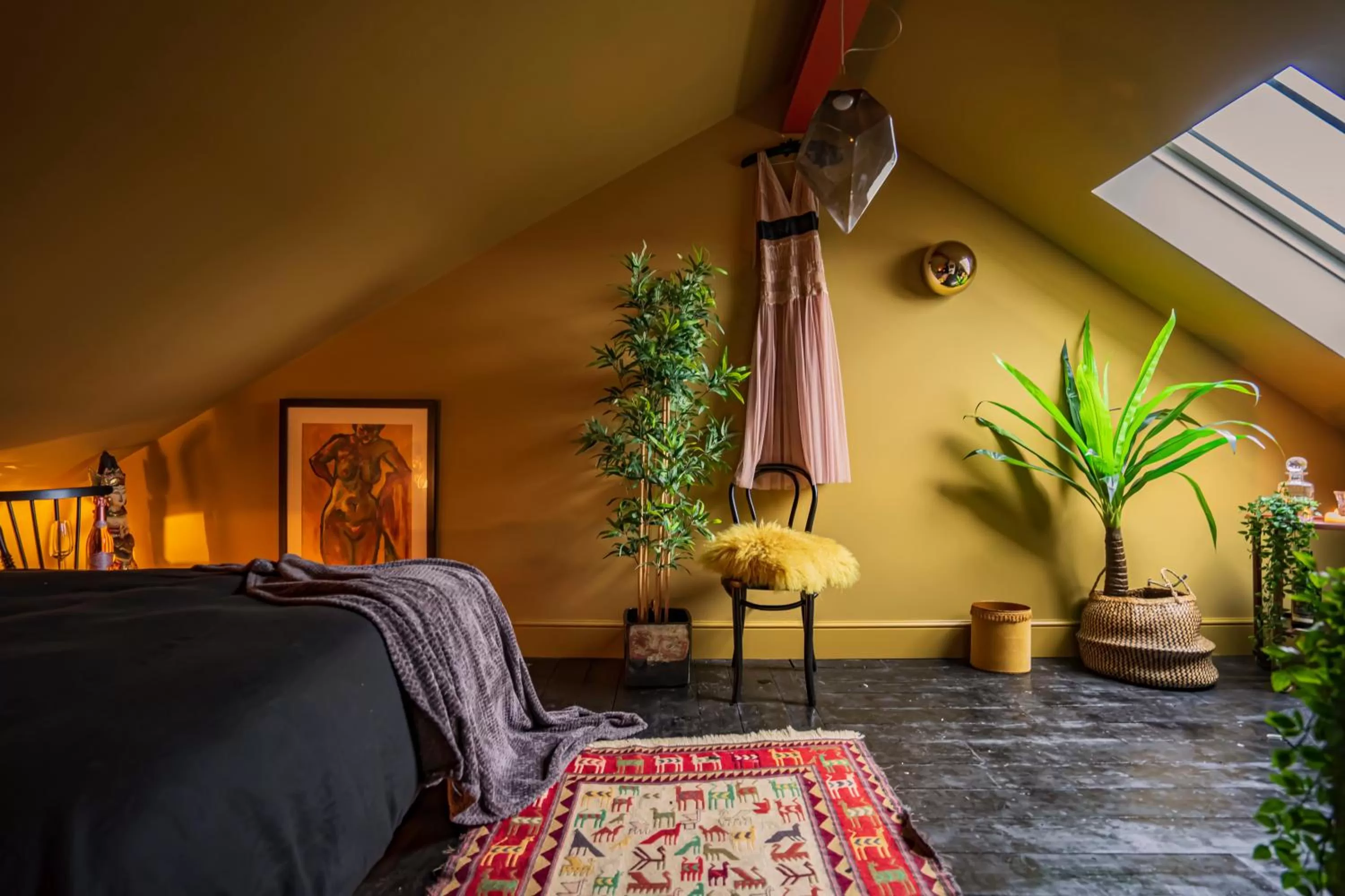 Photo of the whole room, Bed in BOHOTEL