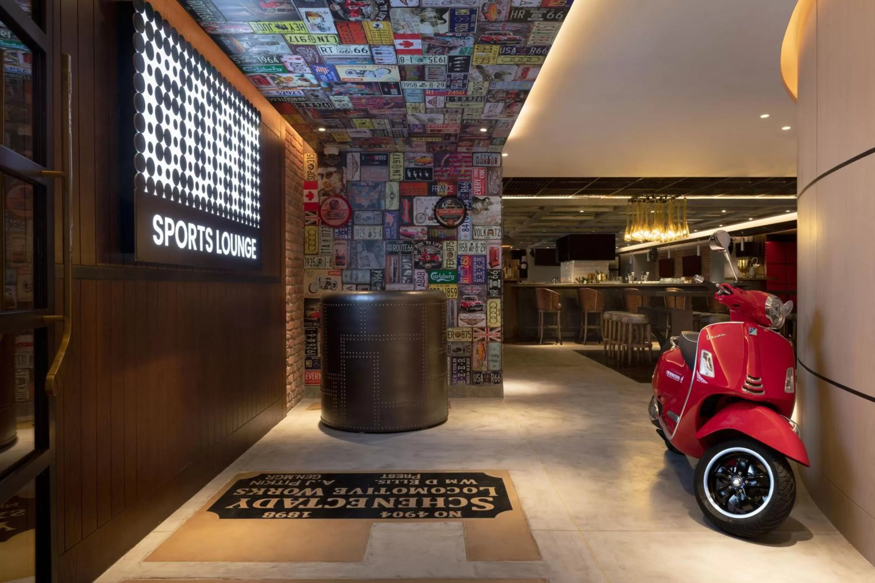 Lounge or bar in Le Royal Méridien Place Vendôme Lusail