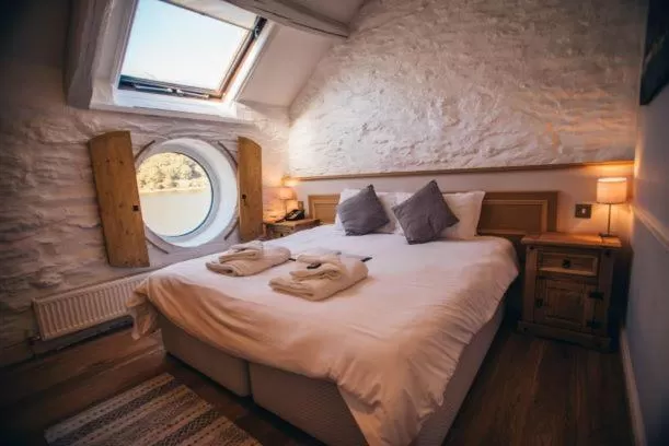 Bed in Tynycornel Hotel