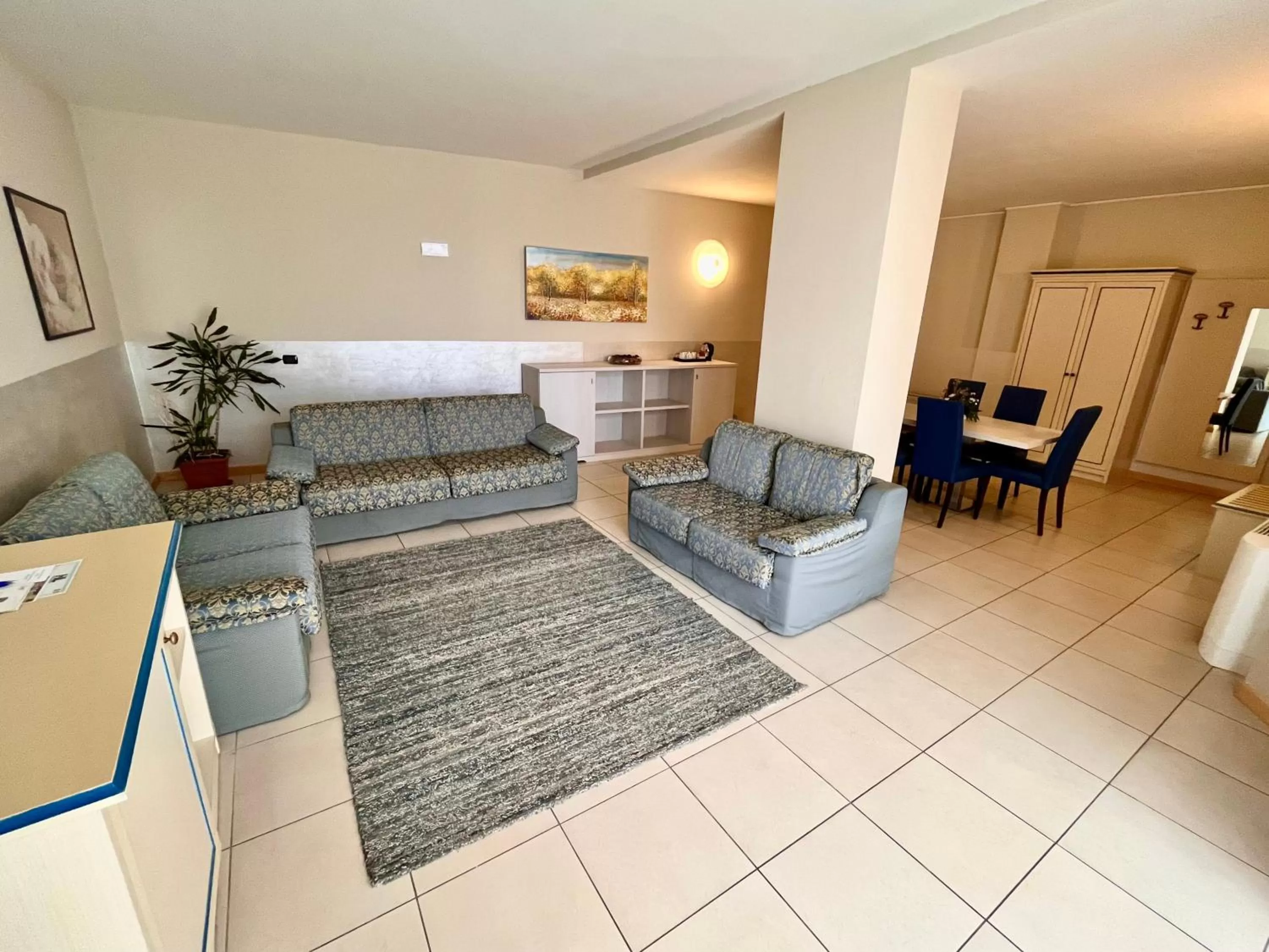 TV and multimedia, Bed in Hotel Lovere Resort & Spa