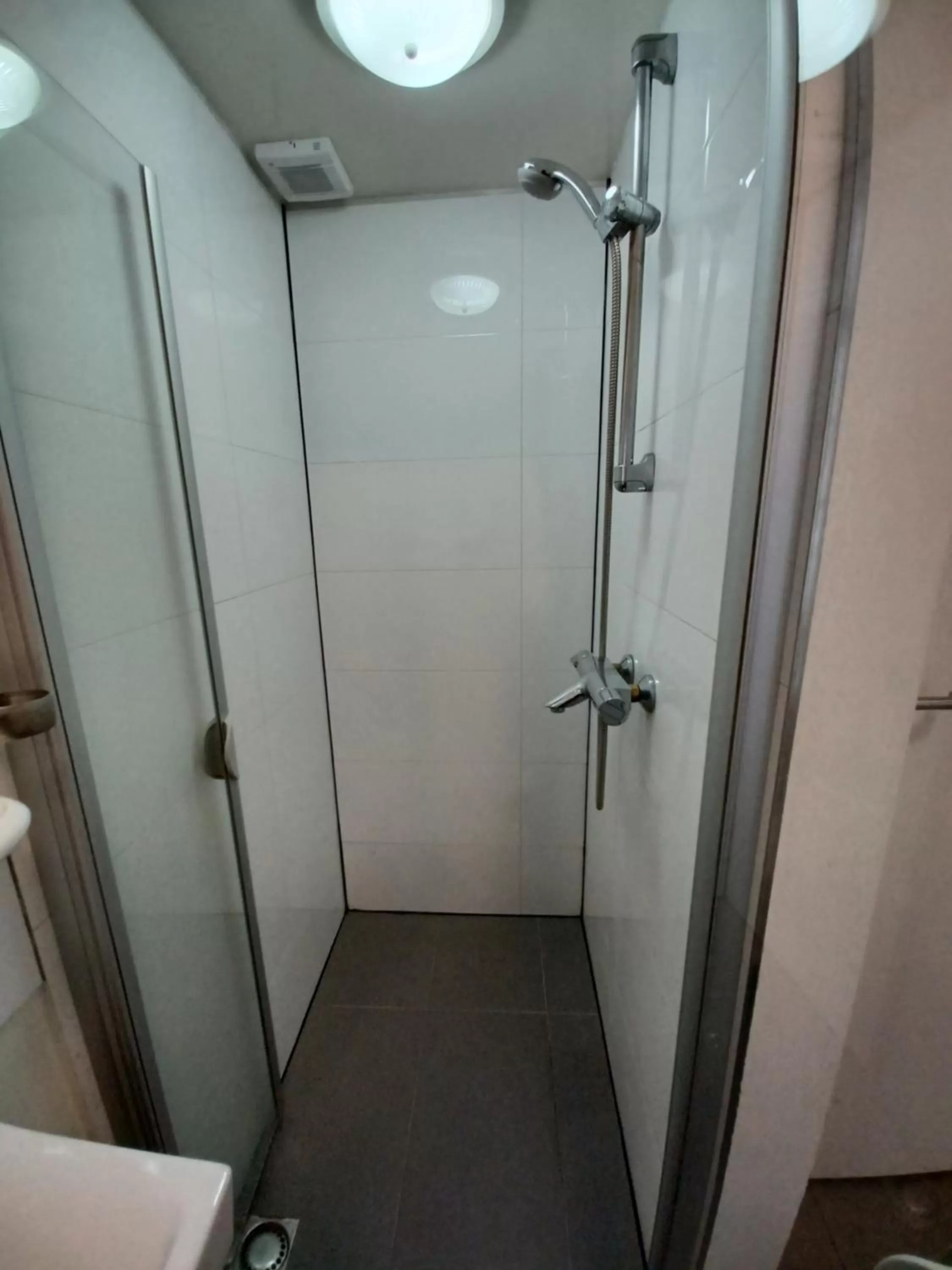 Economy Double Room - single occupancy in Hotel Jimmy