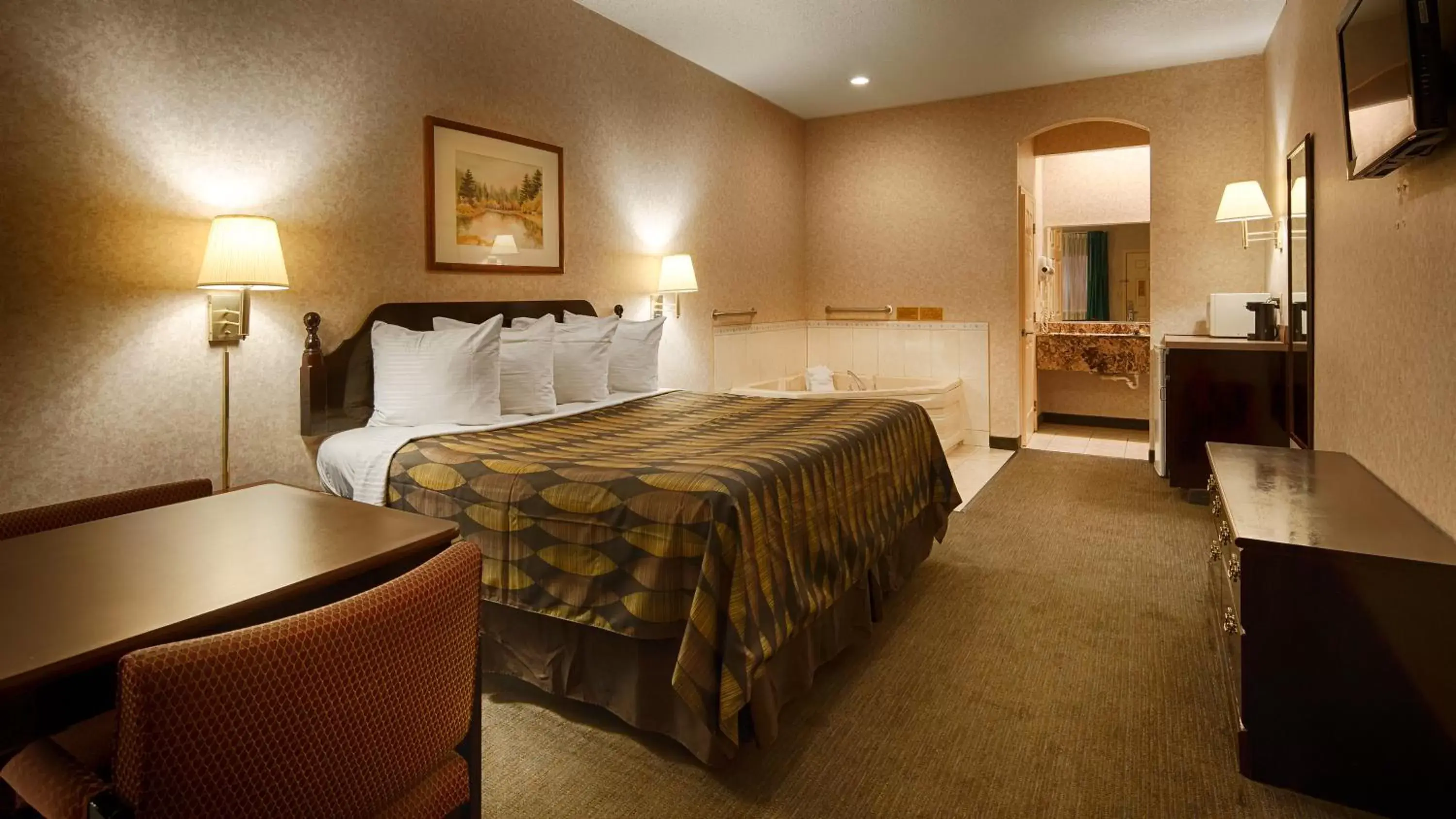 King Room - Disability Access/Non-Smoking in SureStay Hotel by Best Western Mission King Room - Disability Access/Non-Smoking in SureStay Hotel by Best Western Mission