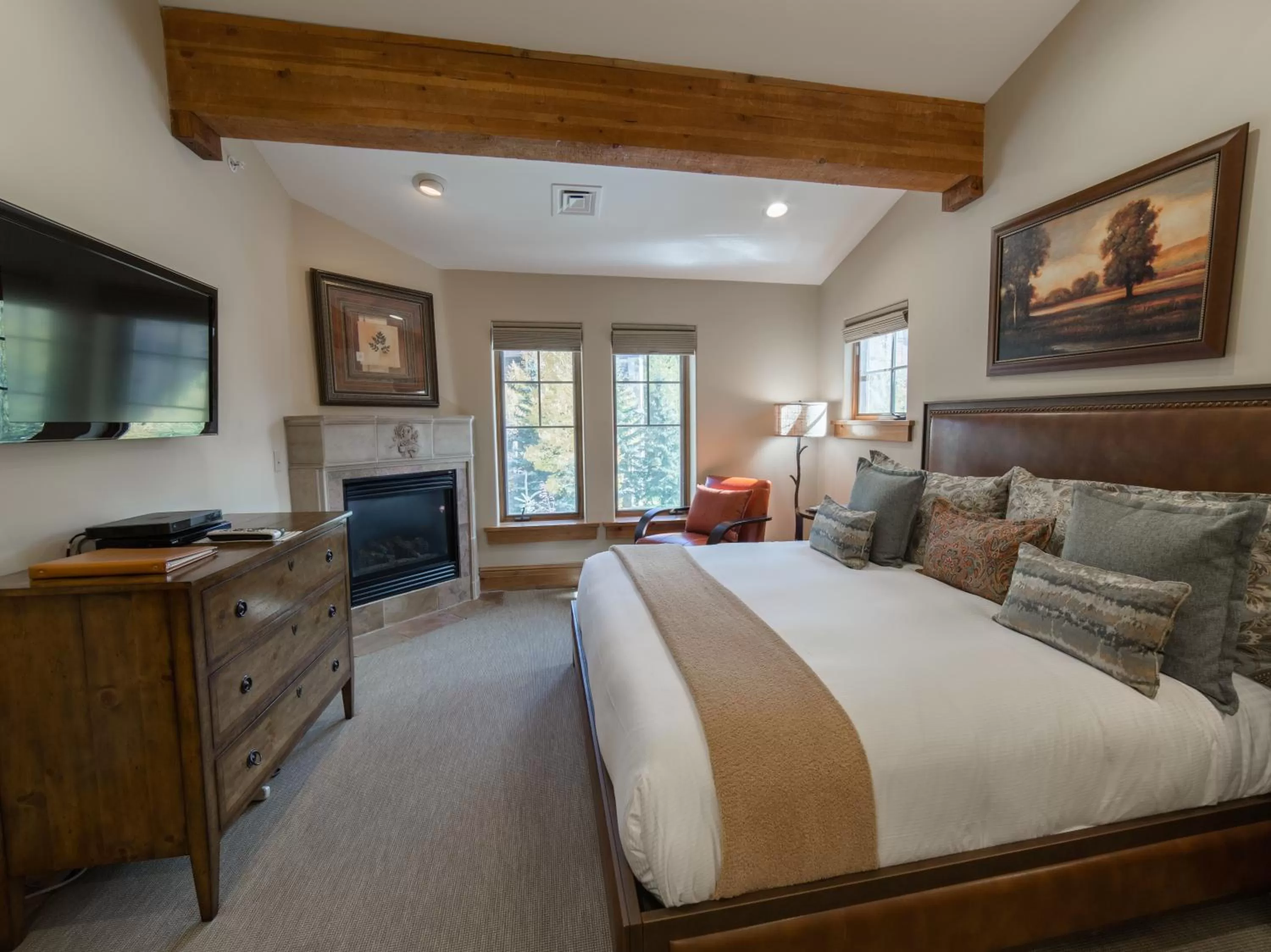 Day, Bed in The Chateaux Deer Valley