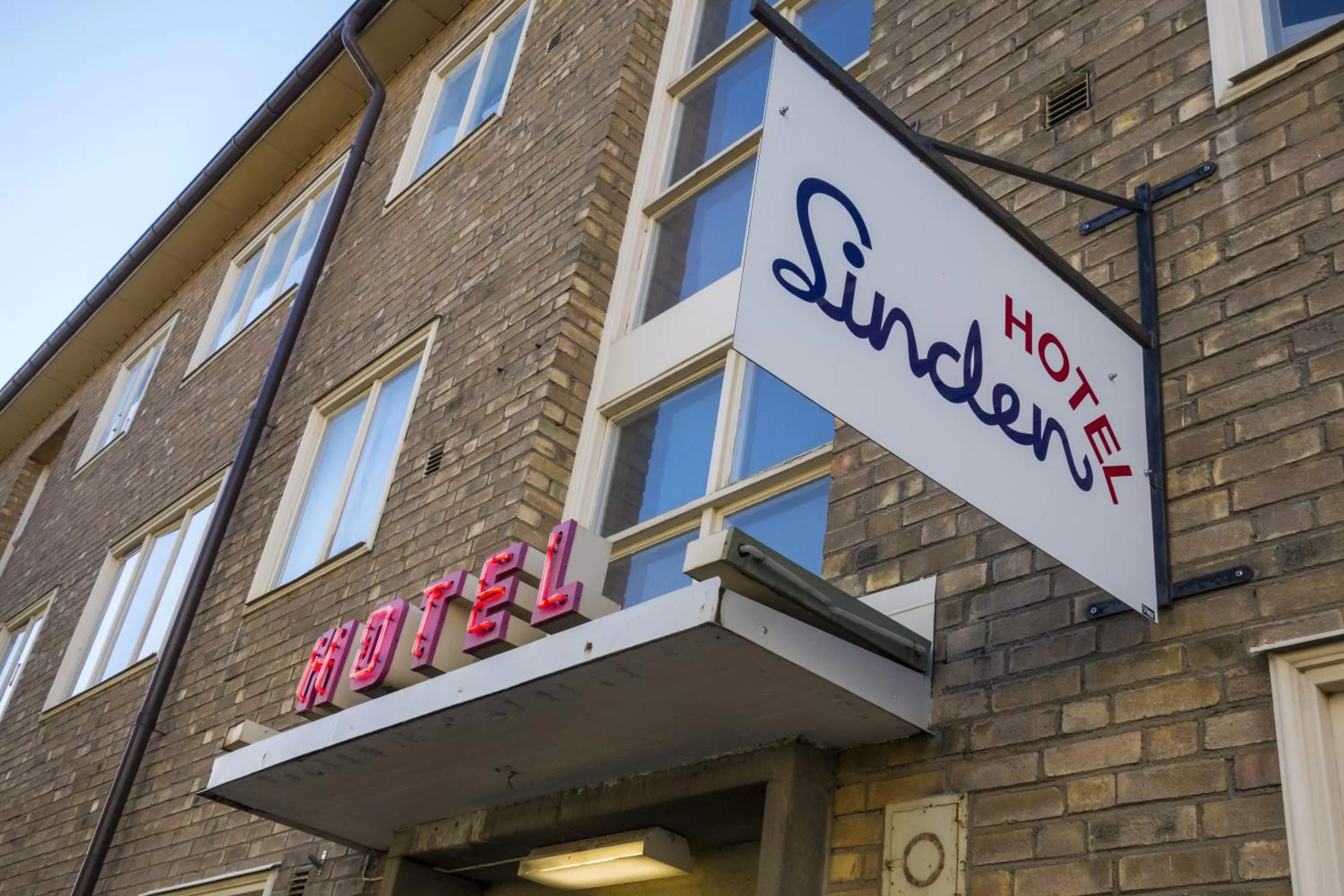 Facade/entrance in Hotell Linden