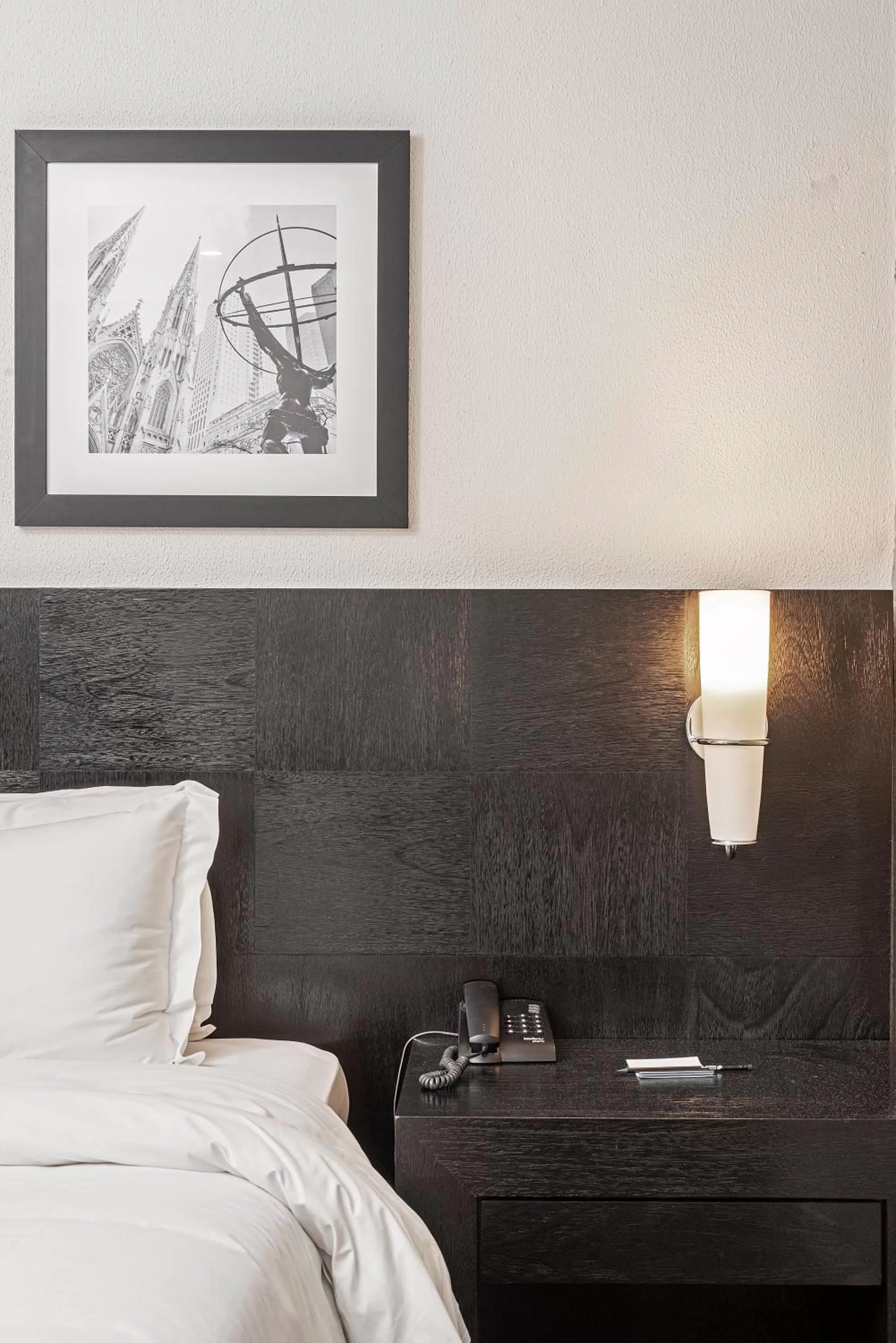 Photo of the whole room, Bed in Rockefeller by Slaviero Hotéis