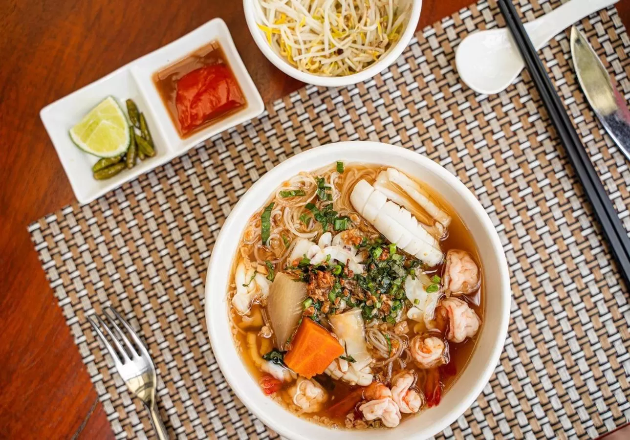 Breakfast, Food in Try Palace Resort-Kep