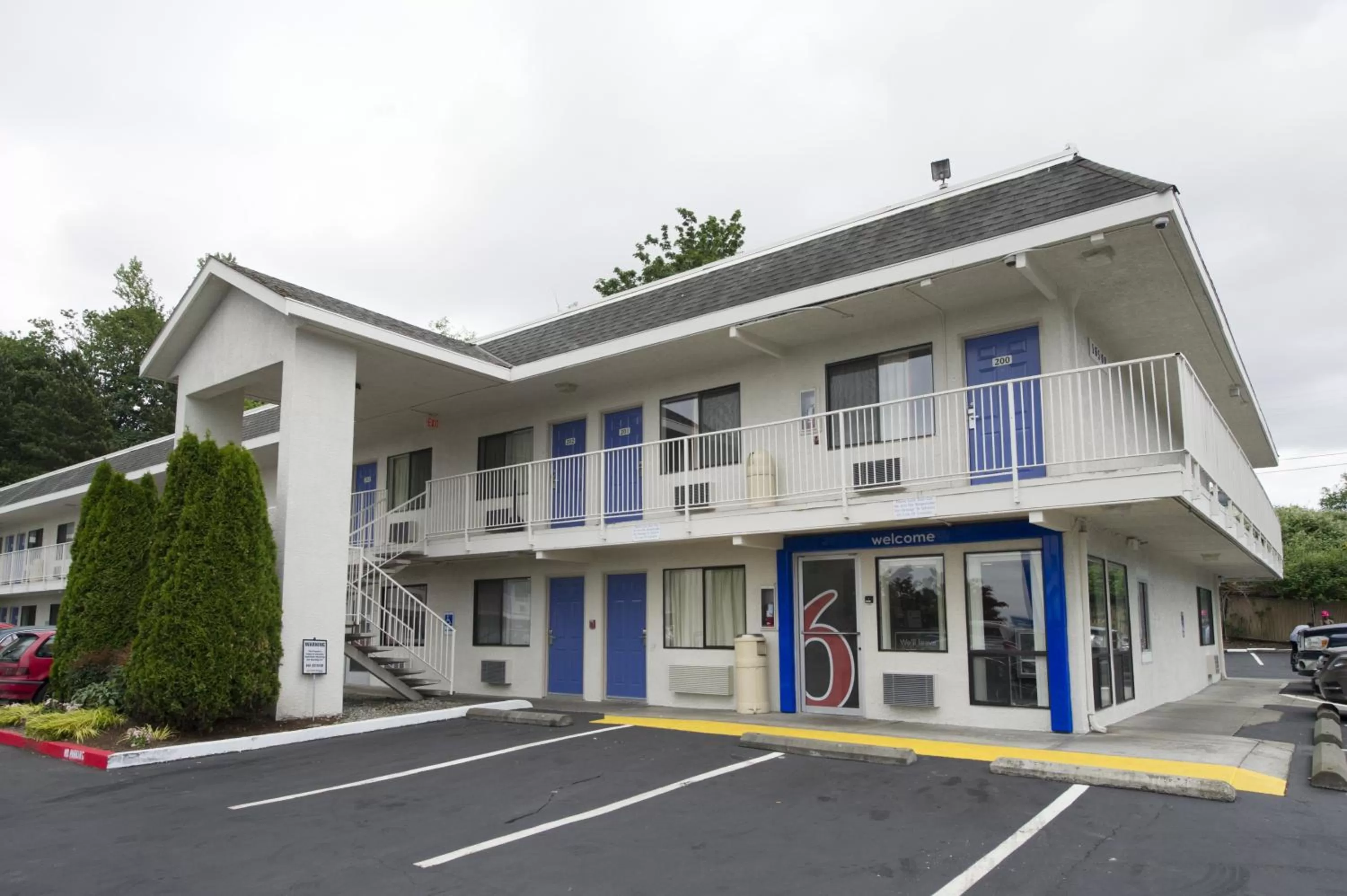 Property building in Motel 6-Seattle, WA - Airport