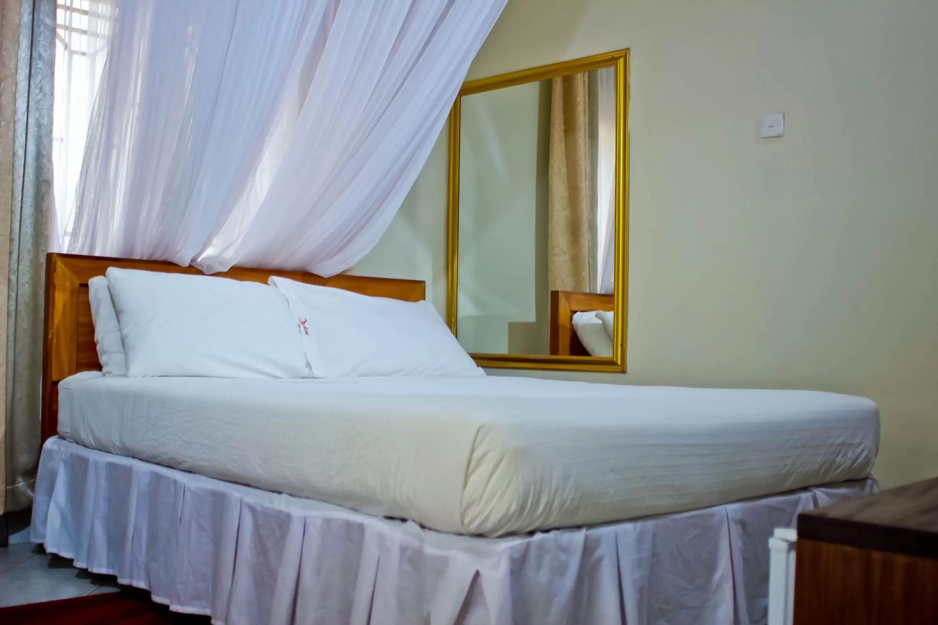 Bed in Al-Nisaa Hotel and Spa