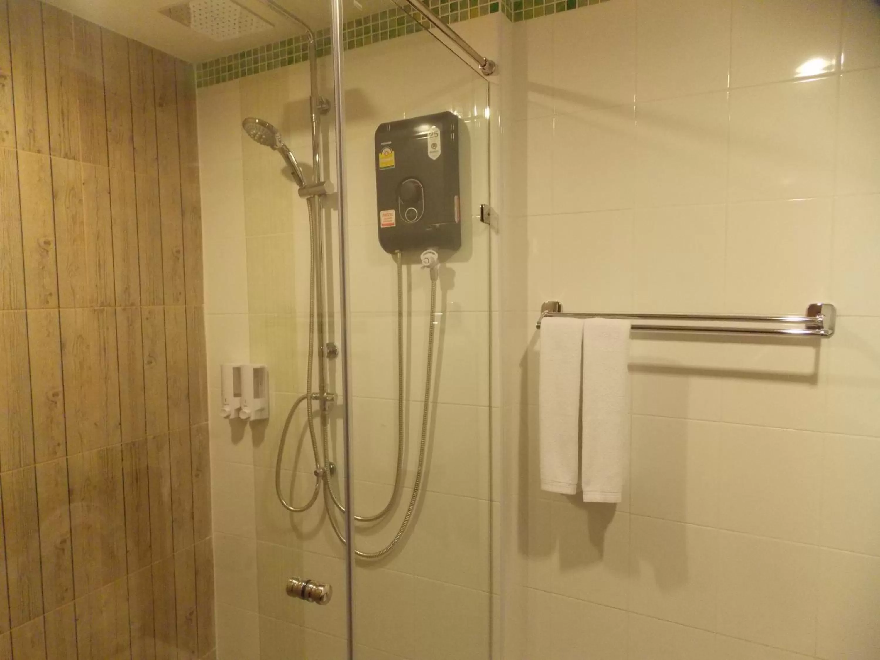Shower, Bathroom in Pratum Resort
