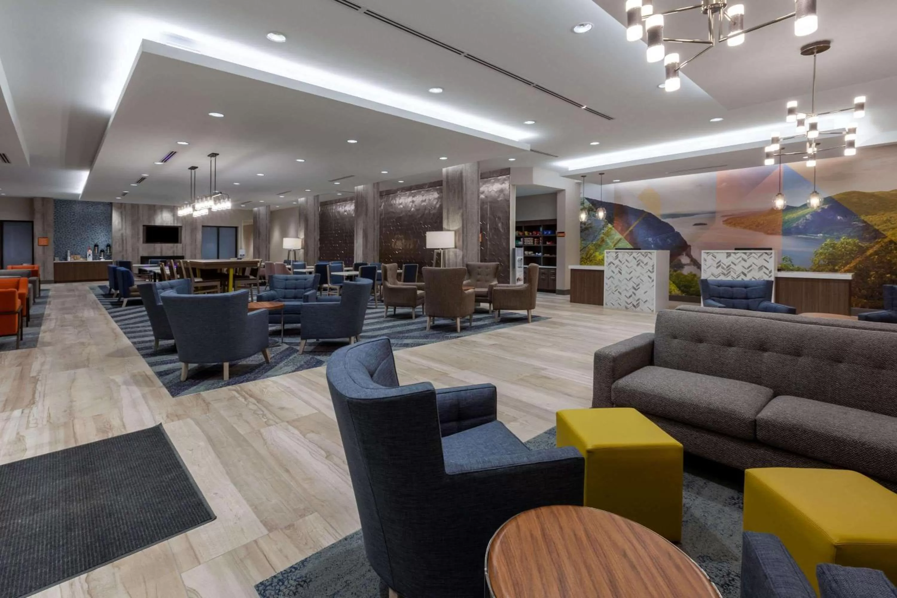 Lobby or reception in La Quinta Inn & Suites by Wyndham Middletown-Goshen