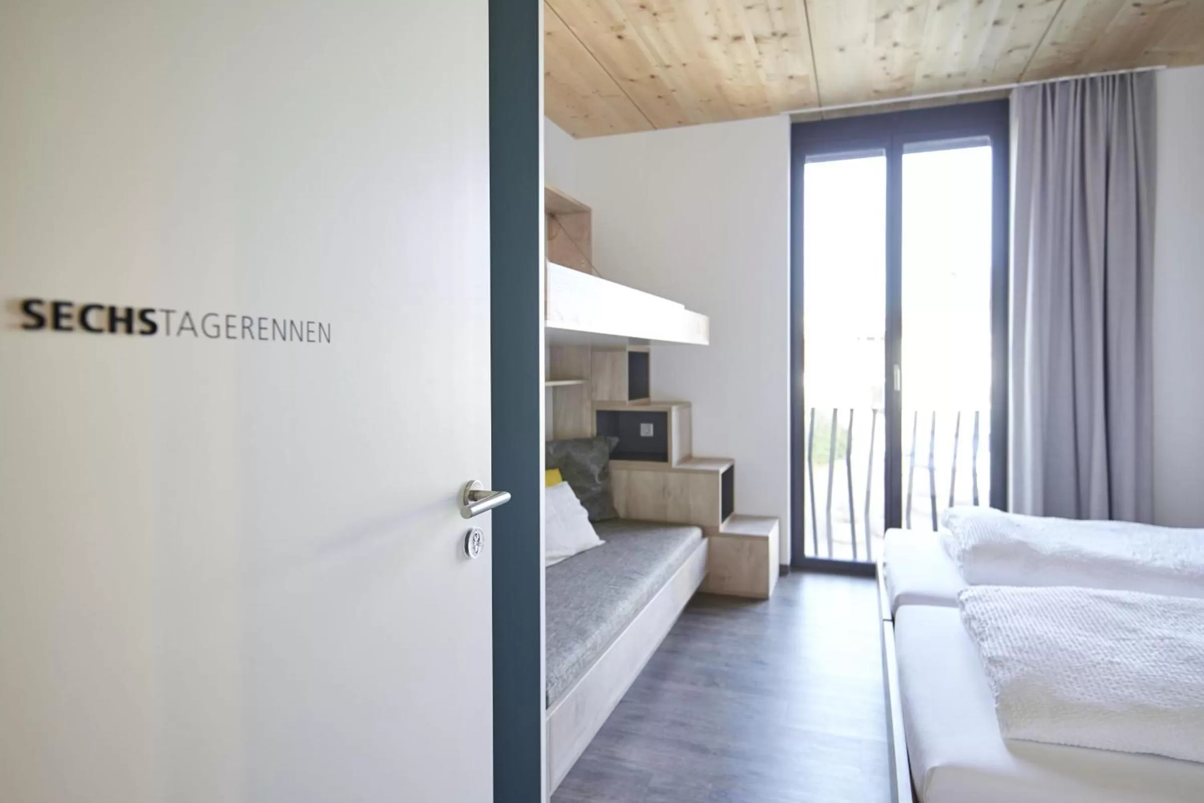 Bed in Radhotel am Gleis