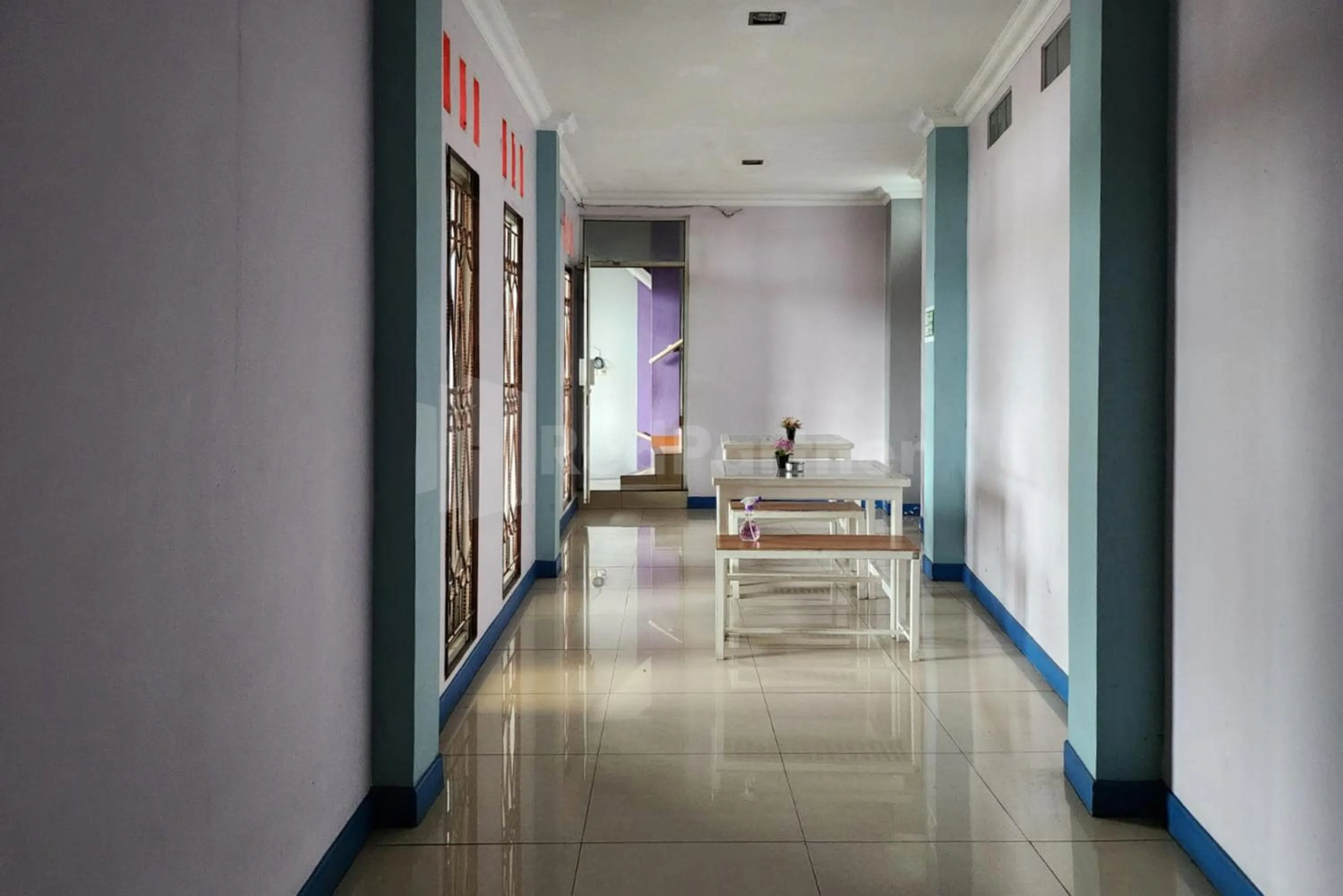 Property building in OYO 1319 Puspita Guesthouse