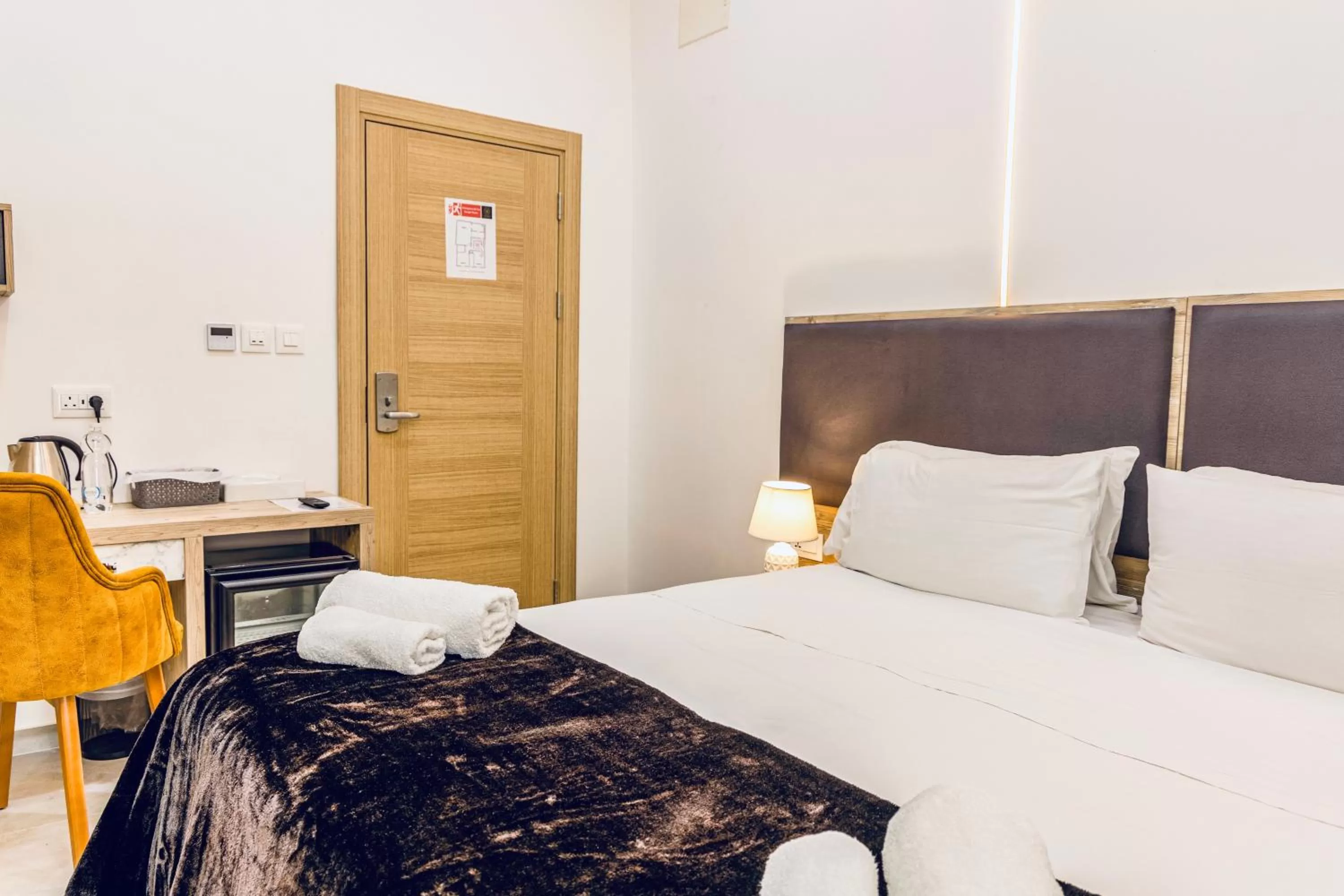 Bed in The Mike Hotel by CX Collection