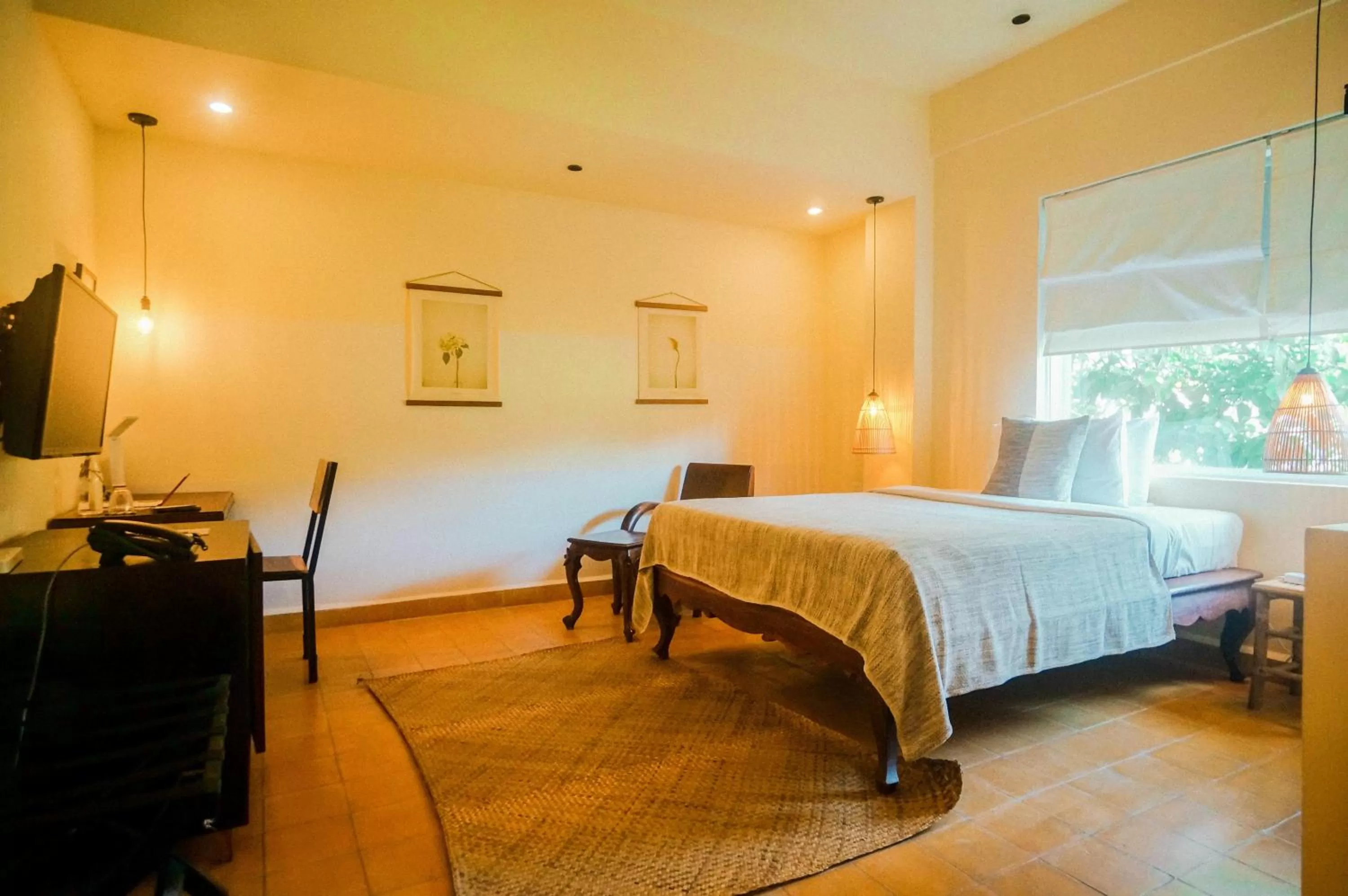 Photo of the whole room, Bed in iRoHa Garden Hotel & Resort