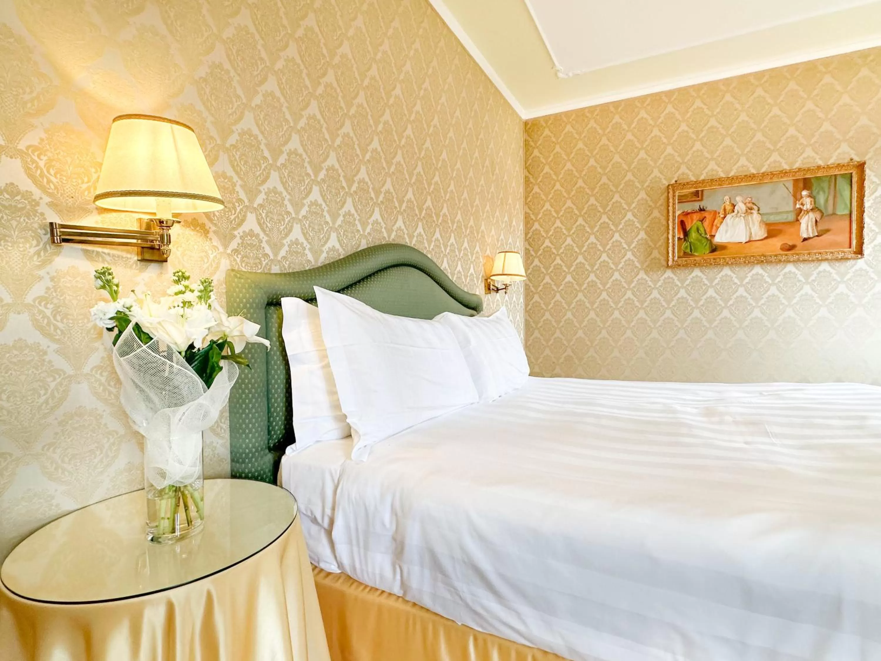 Bed in Hotel Colombina