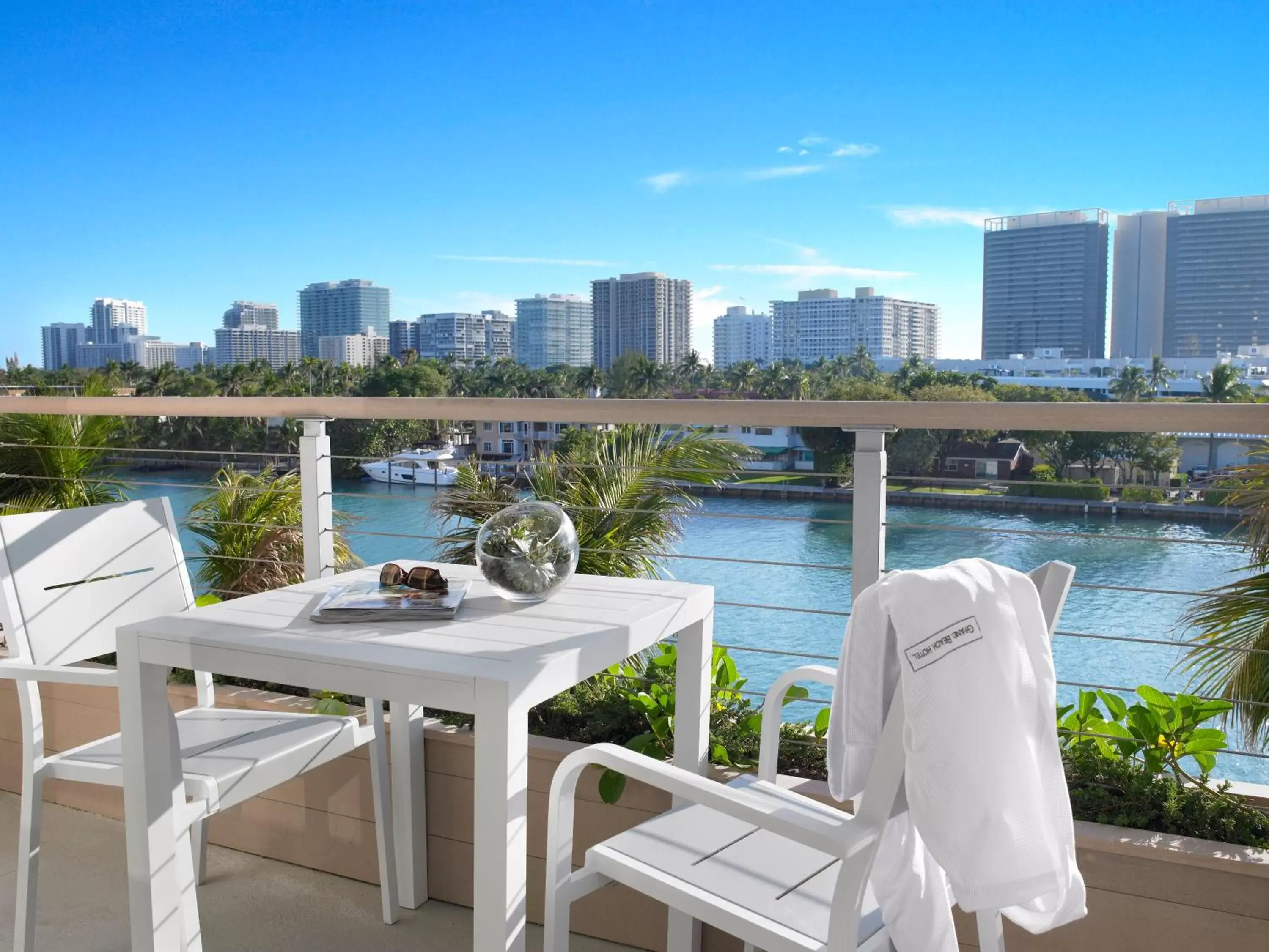 Two-Bedroom King/Two Double Suite with Water View in Grand Beach Hotel Bay Harbor Two-Bedroom King/Two Double Suite with Water View in Grand Beach Hotel Bay Harbor