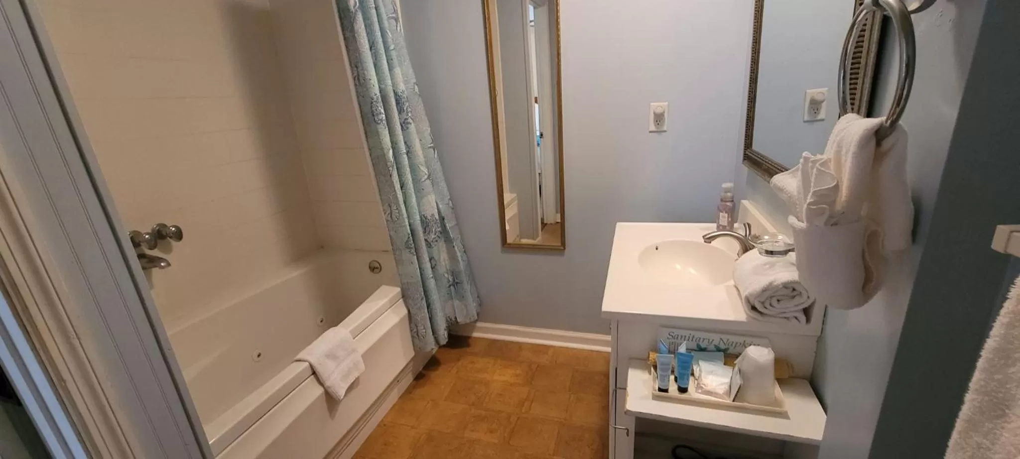 Tybee Island Inn Bed & Breakfast