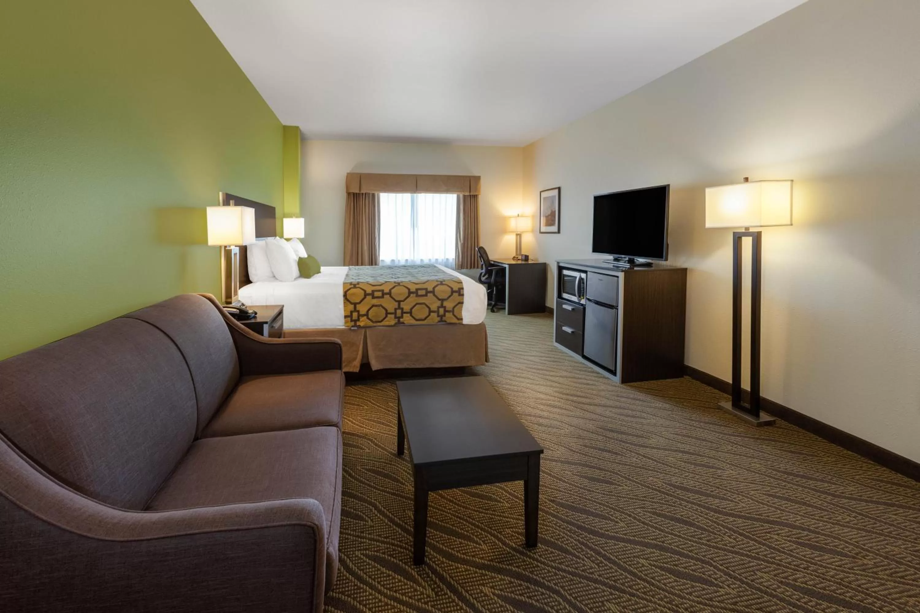 Photo of the whole room in Baymont by Wyndham Beulah