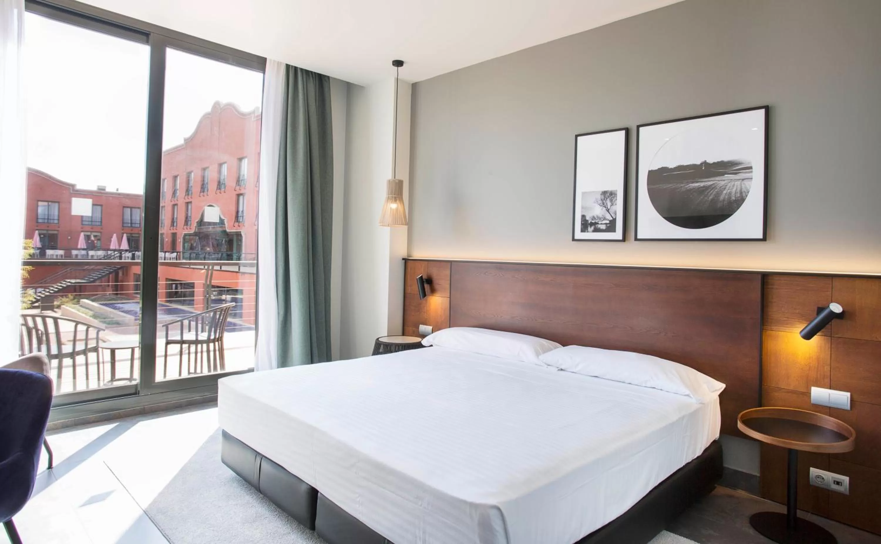 Deluxe Double or Twin Room in Dolce by Wyndham Barcelona Resort