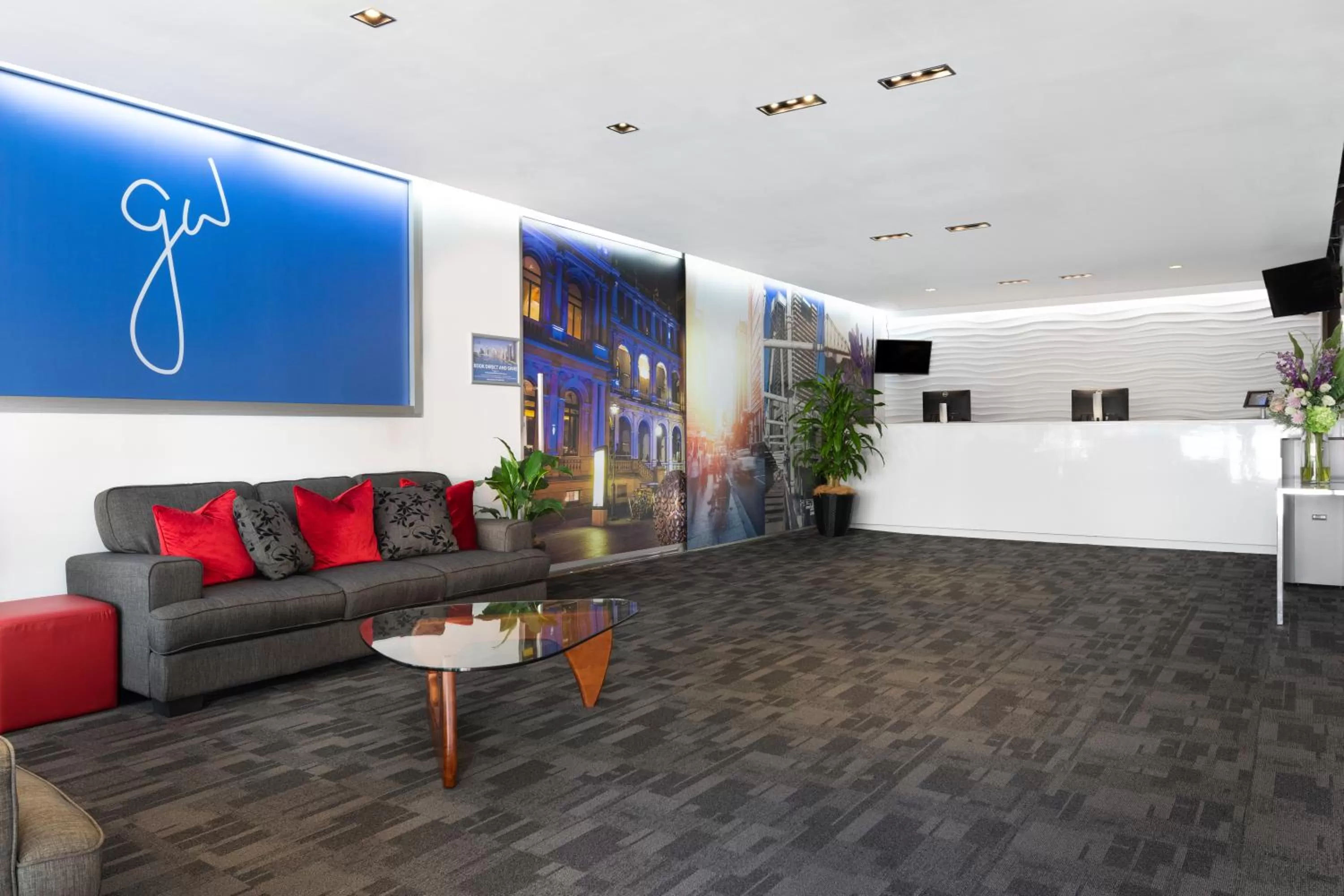 Lobby or reception in George Hotel Brisbane, Independent Collection by EVT