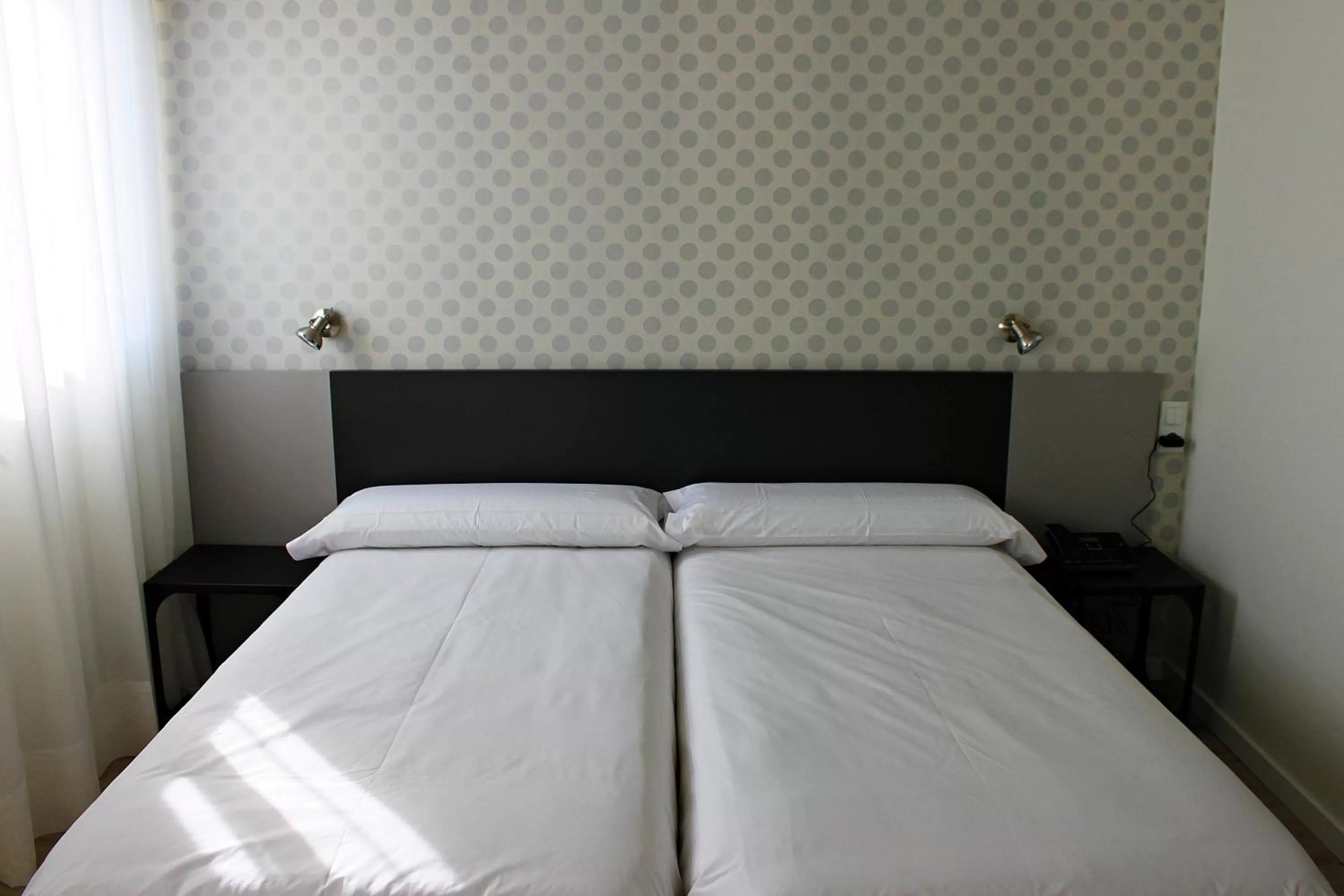 Bed in Checkin Urban Nevada