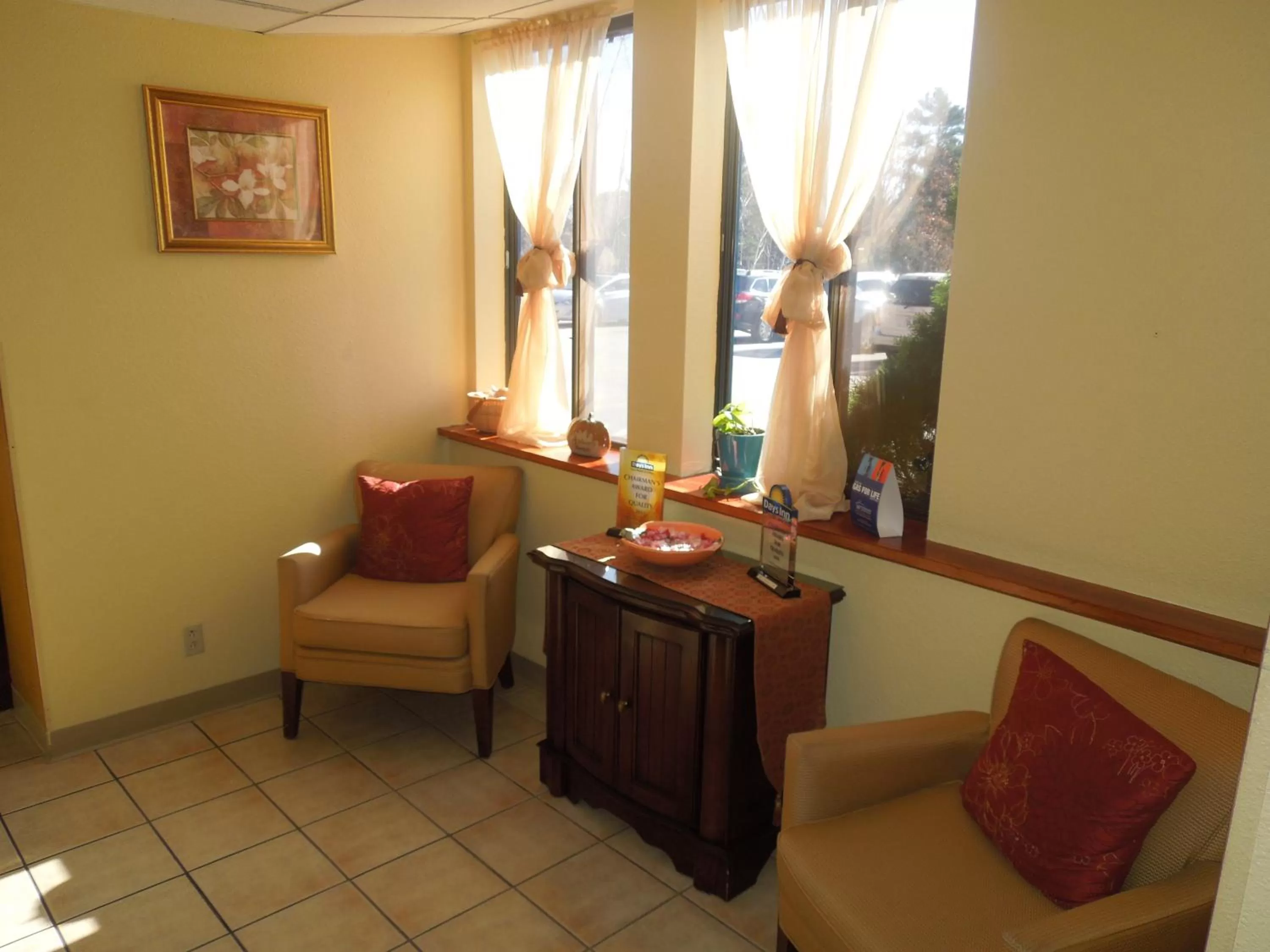 Lobby or reception in Days Inn by Wyndham Colchester Burlington