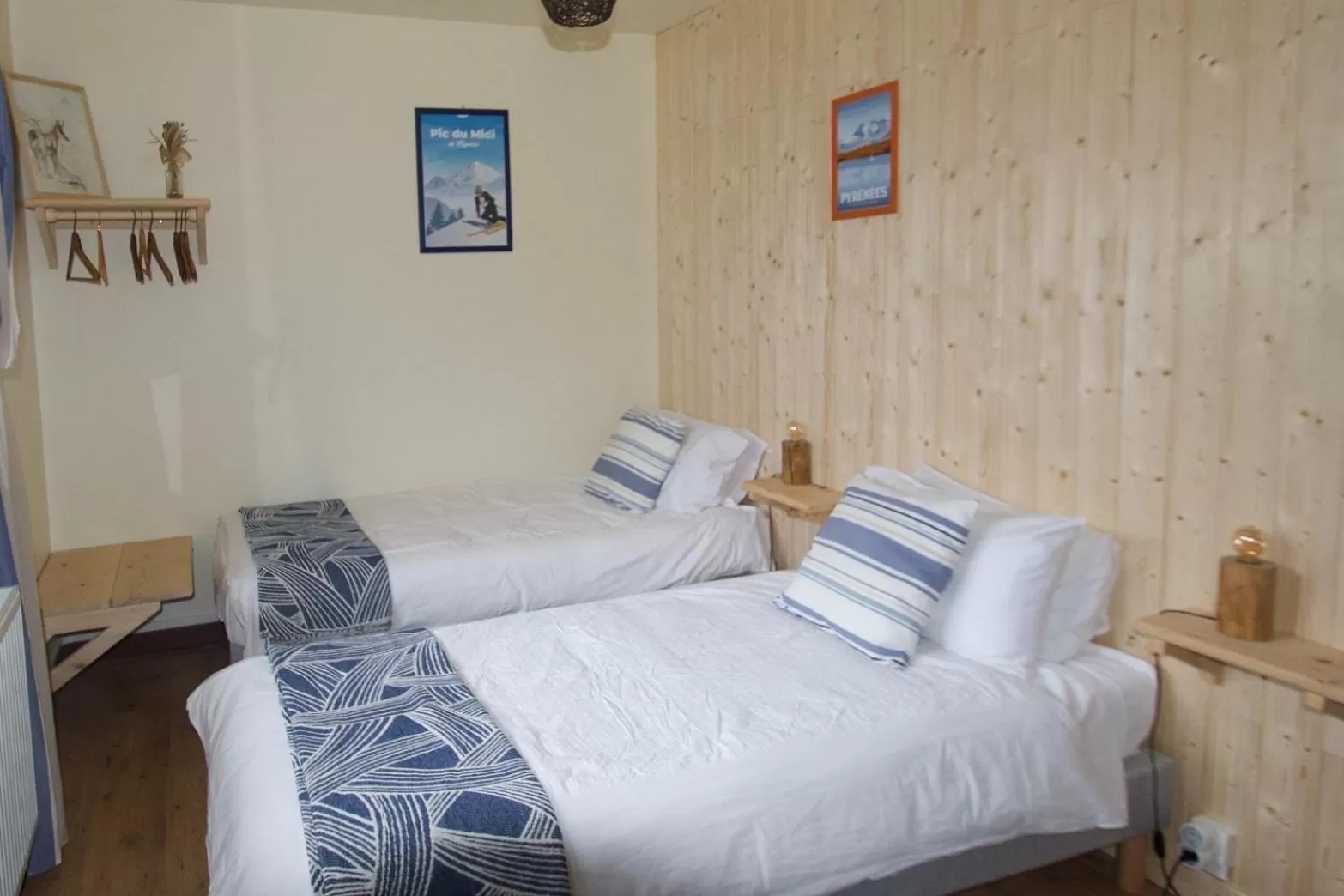 Photo of the whole room, Bed in Chalet Ouréa