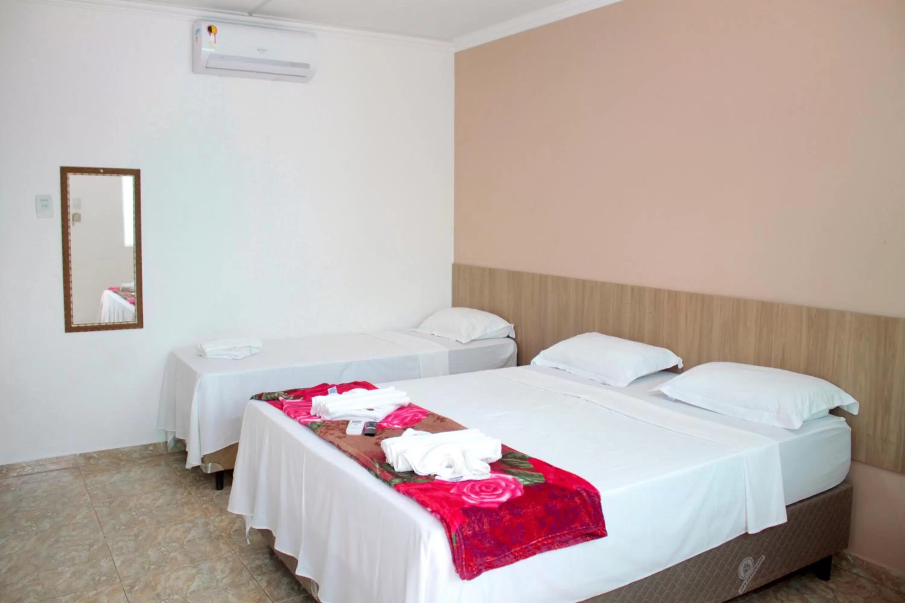 Bed in Pousada Concha Dourada