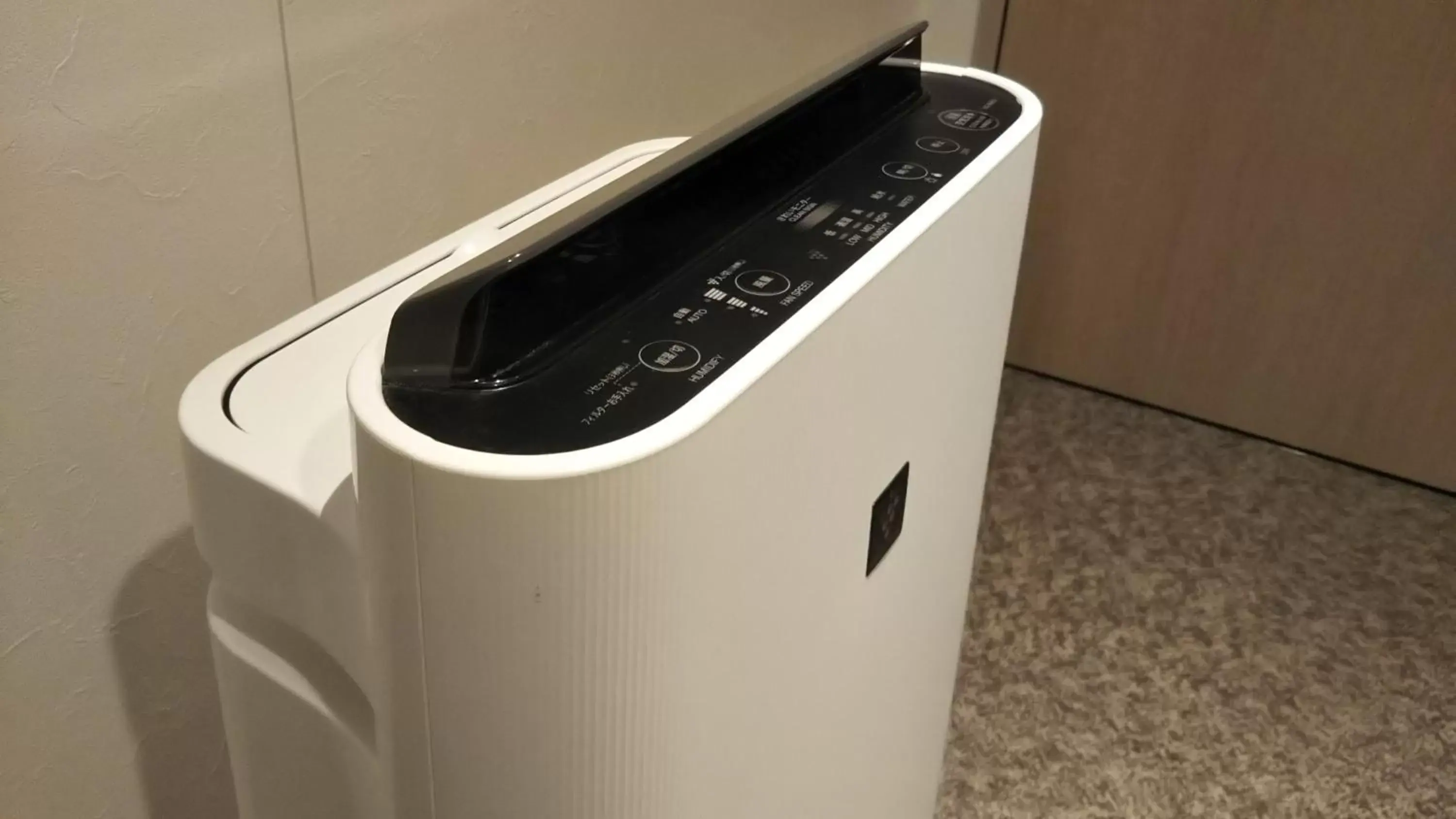 Twin Room - Non-Smoking in Sotetsu Fresa Inn Tokyo Kinshicho Twin Room - Non-Smoking in Sotetsu Fresa Inn Tokyo Kinshicho