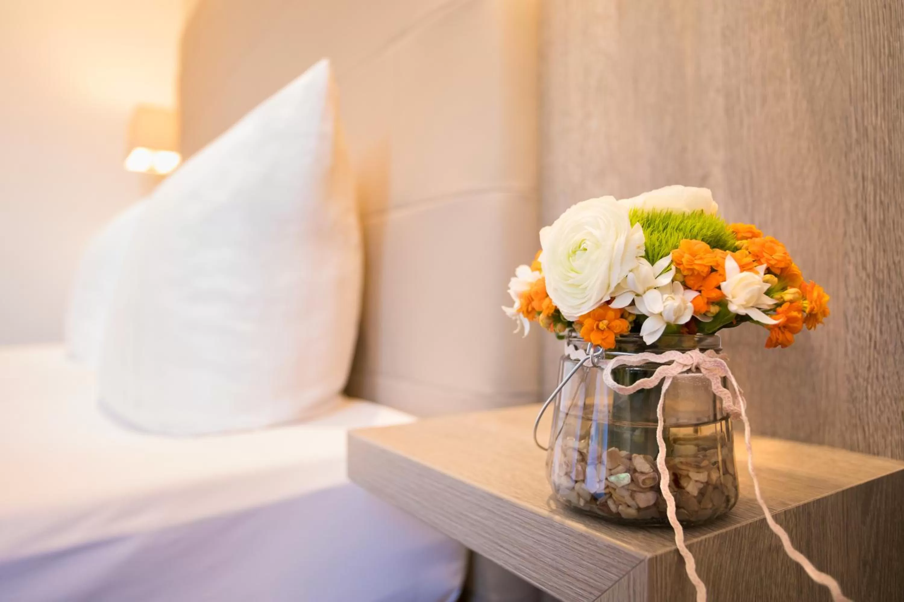 Bedroom, Bed in Hotel Krämerbrücke Erfurt