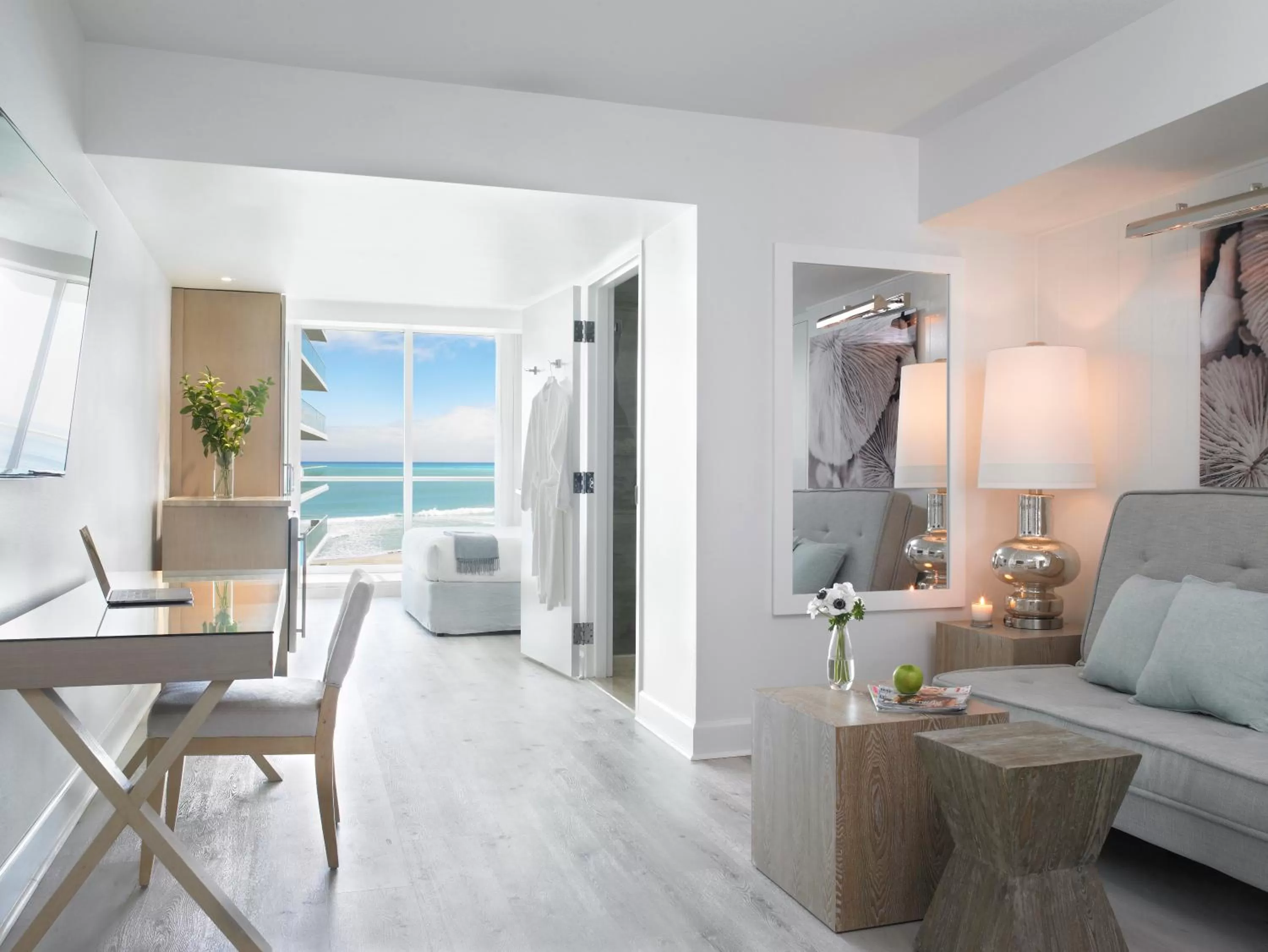 Bedroom in Grand Beach Hotel Surfside