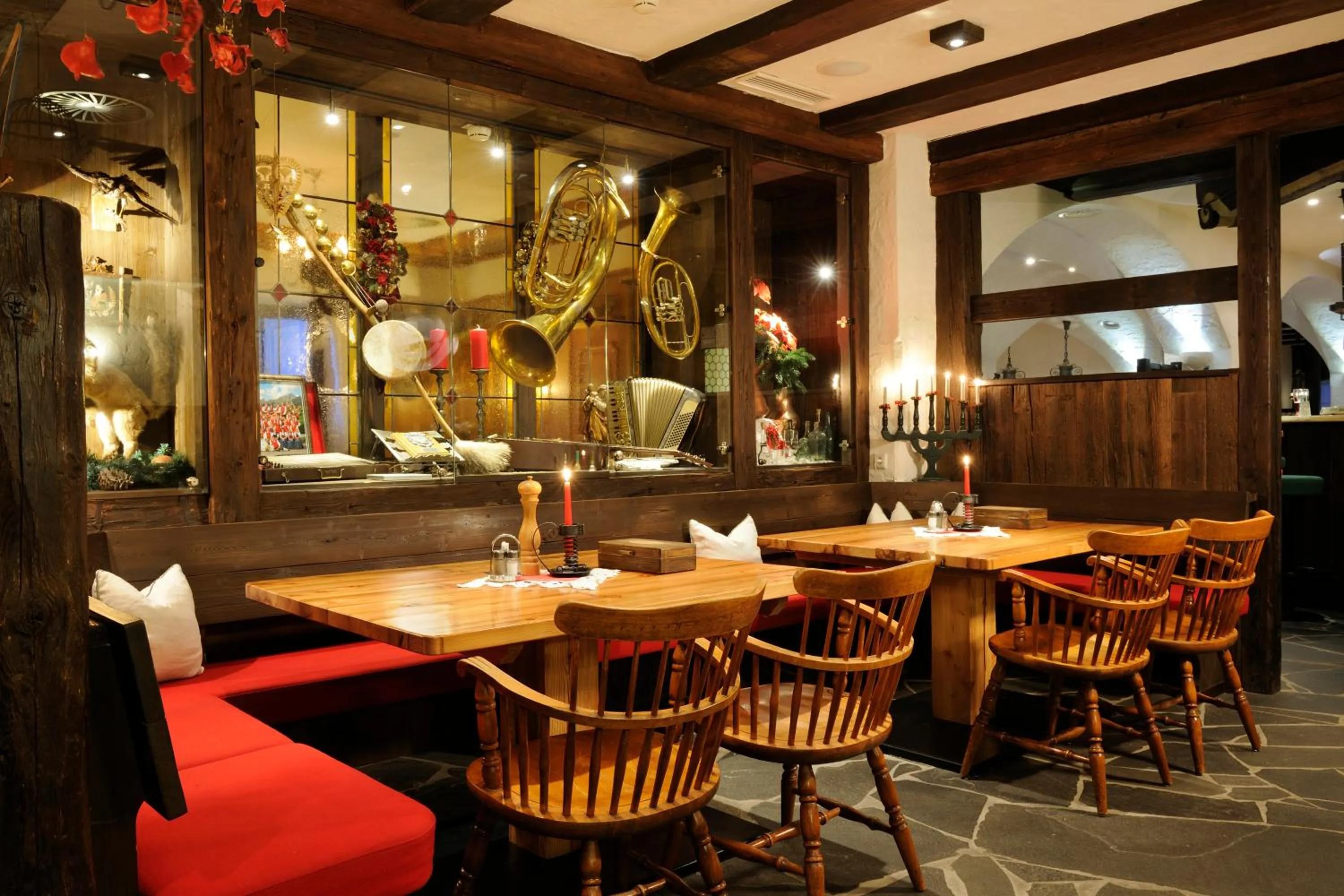 Restaurant/places to eat in Hotel Saalbacher Hof