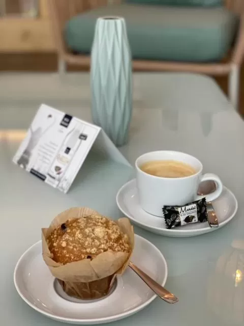 Coffee/tea facilities in Hotel Le Filou