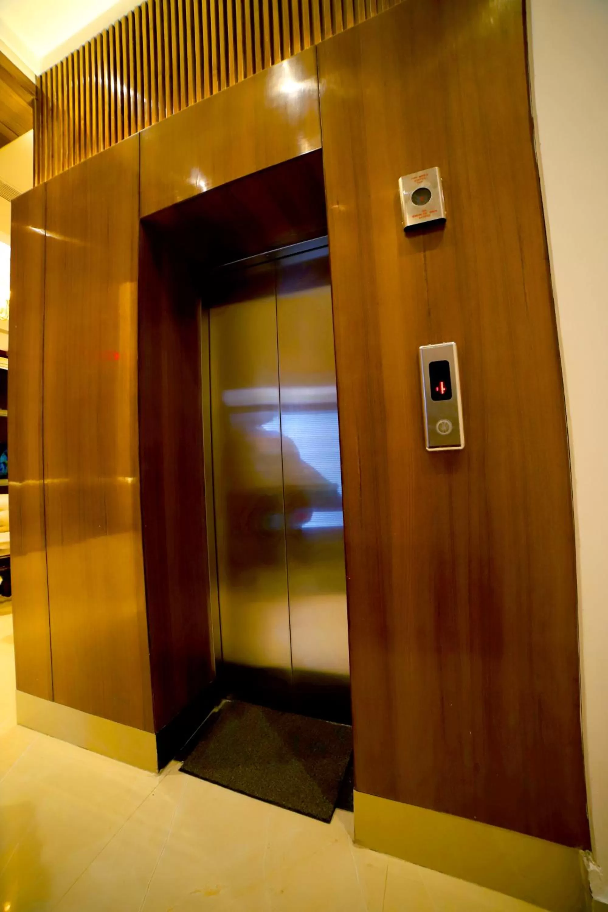 elevator in Hotel Diamond View