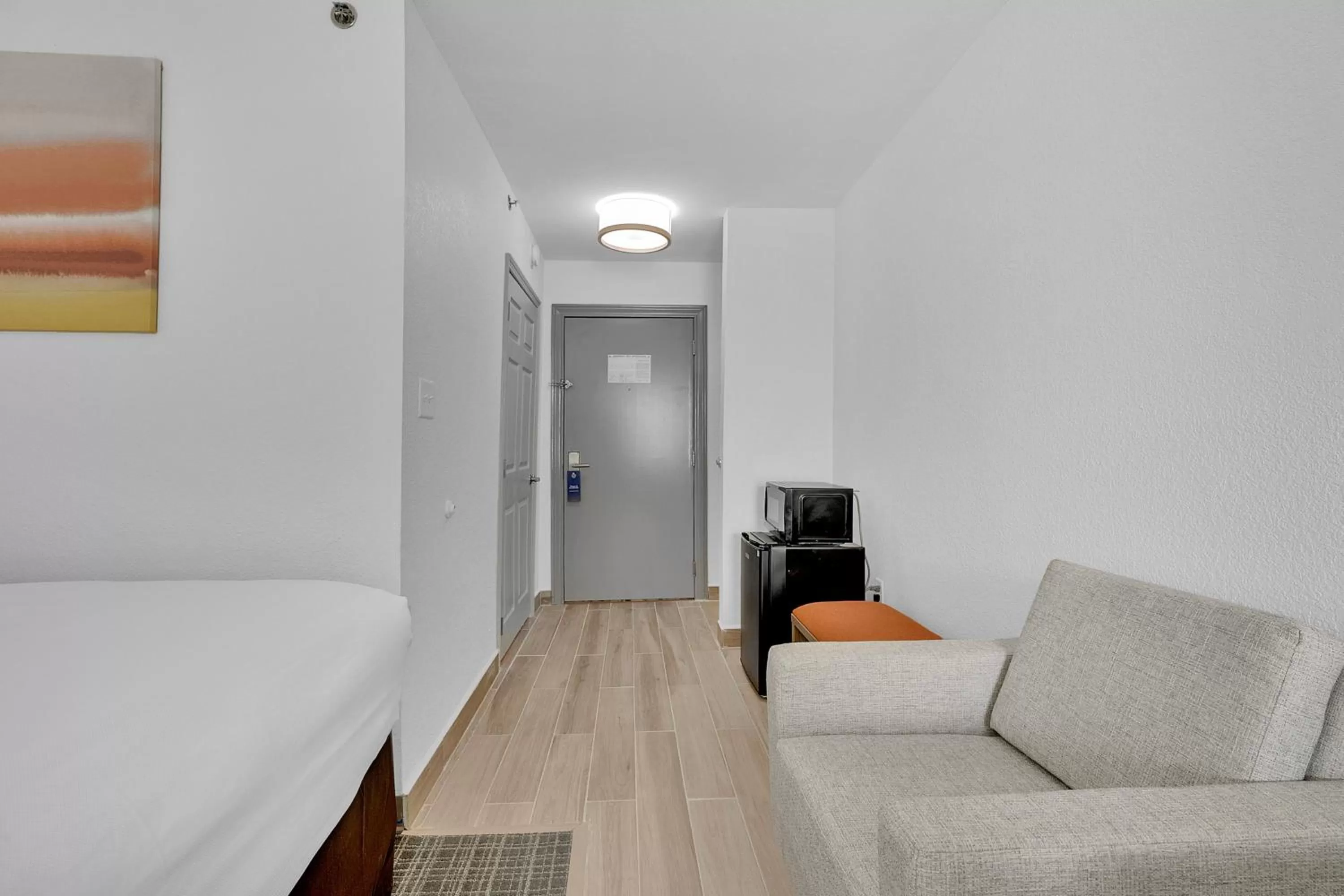 Photo of the whole room, Bed in Comfort Inn