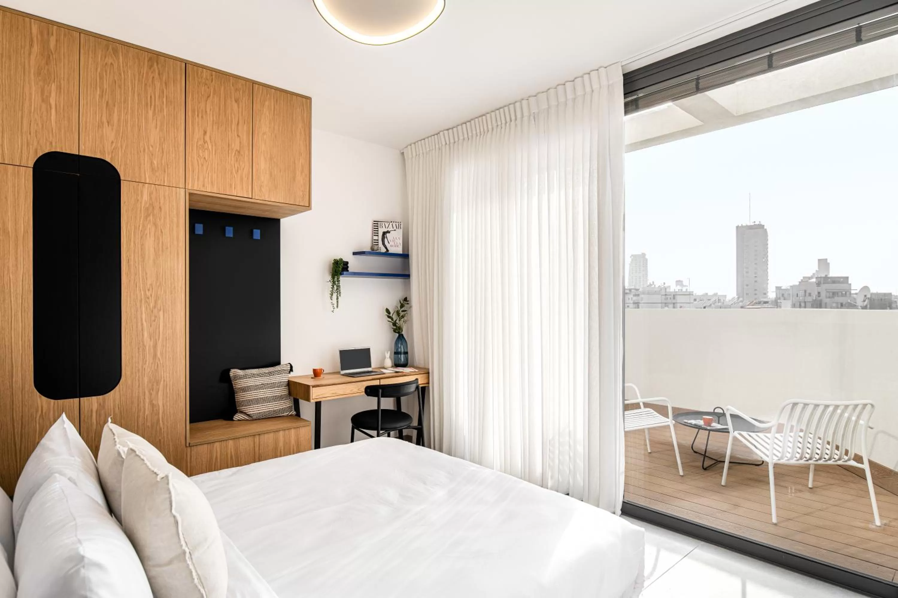 Bed in Mate GEORGE - By HOMY