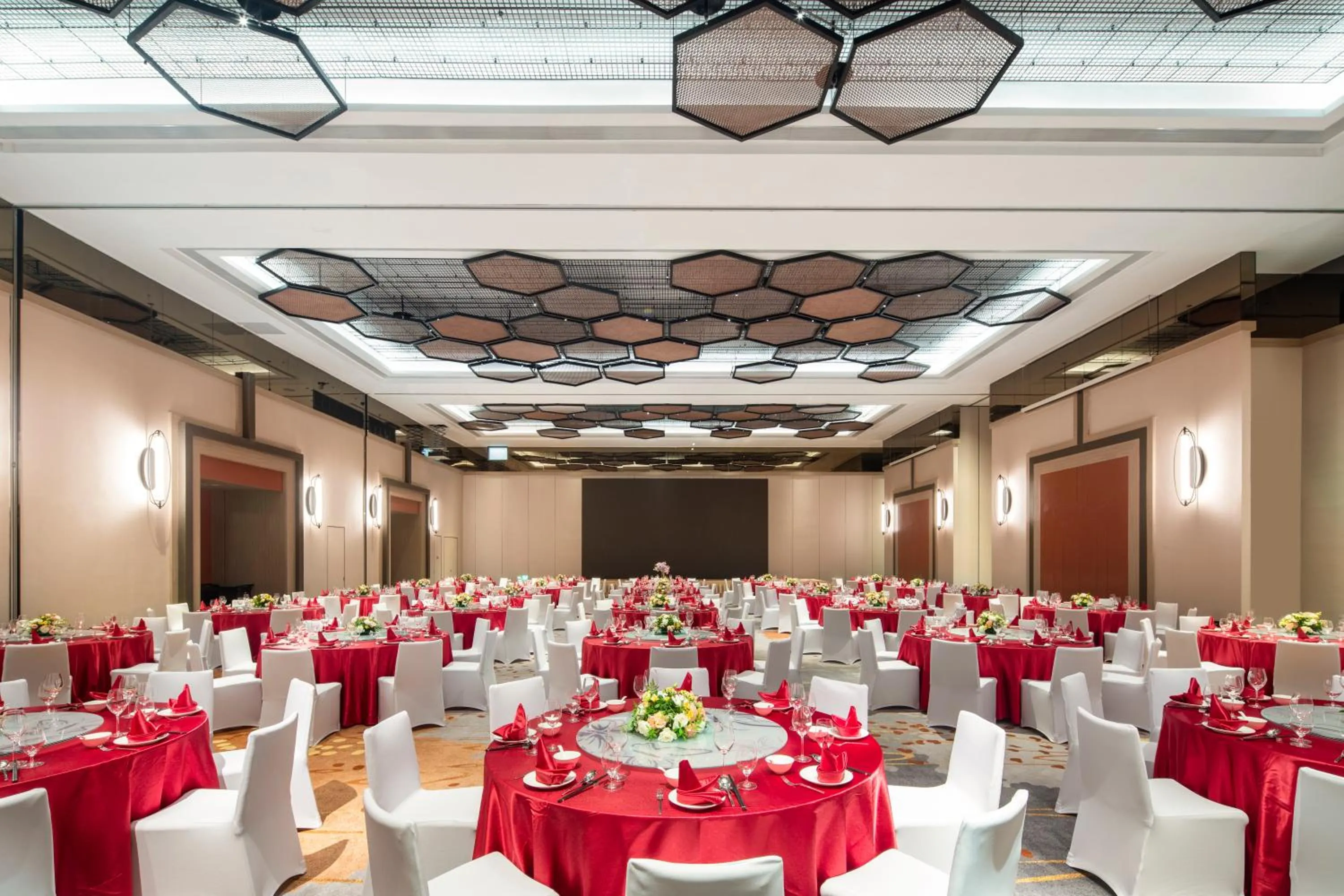 Banquet/Function facilities in M Social Hotel Suzhou